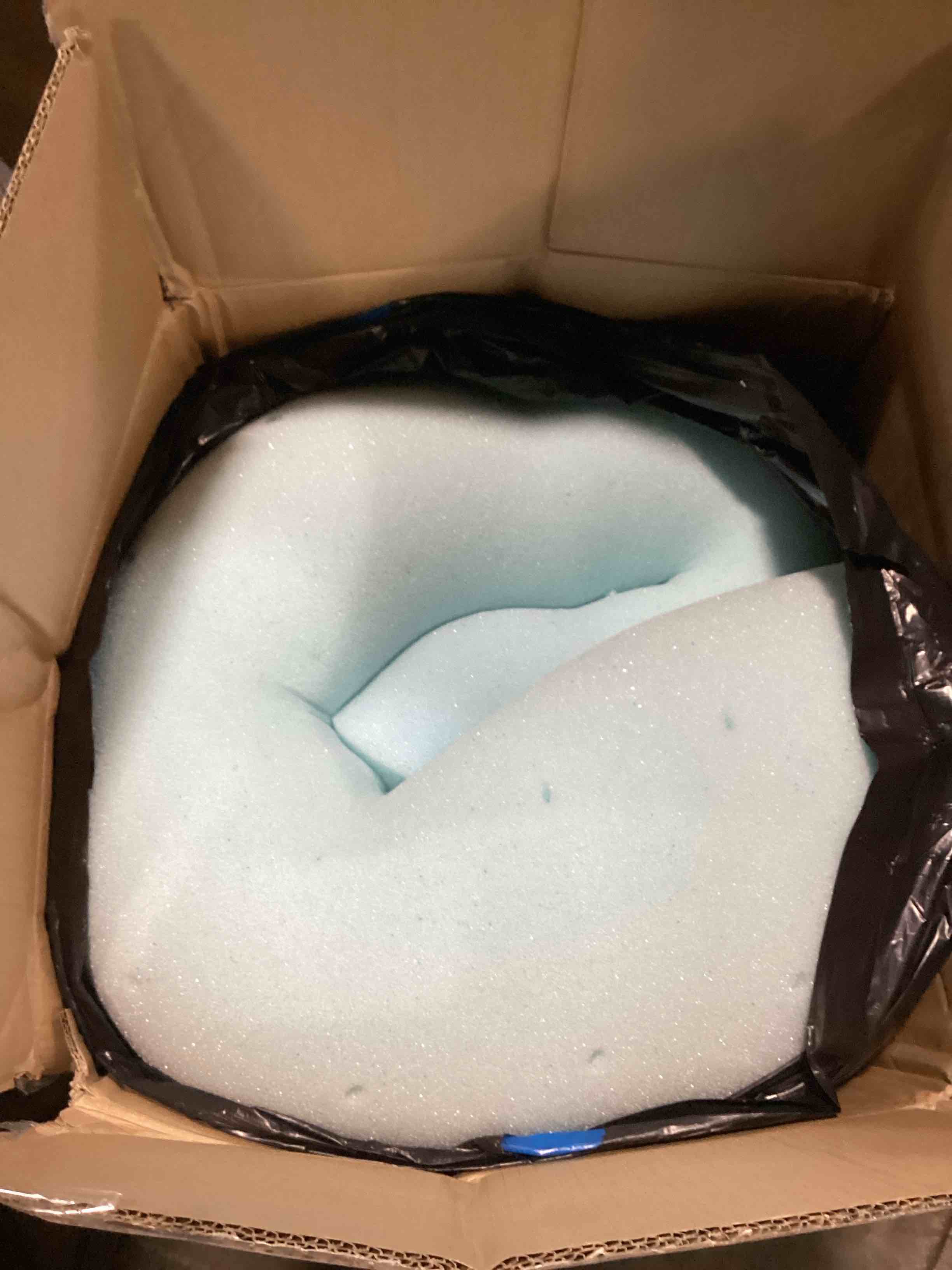 https://s3.amazonaws.com/lotting-images-prod/bidfta/PPE1500366_1738087717071.jpeg