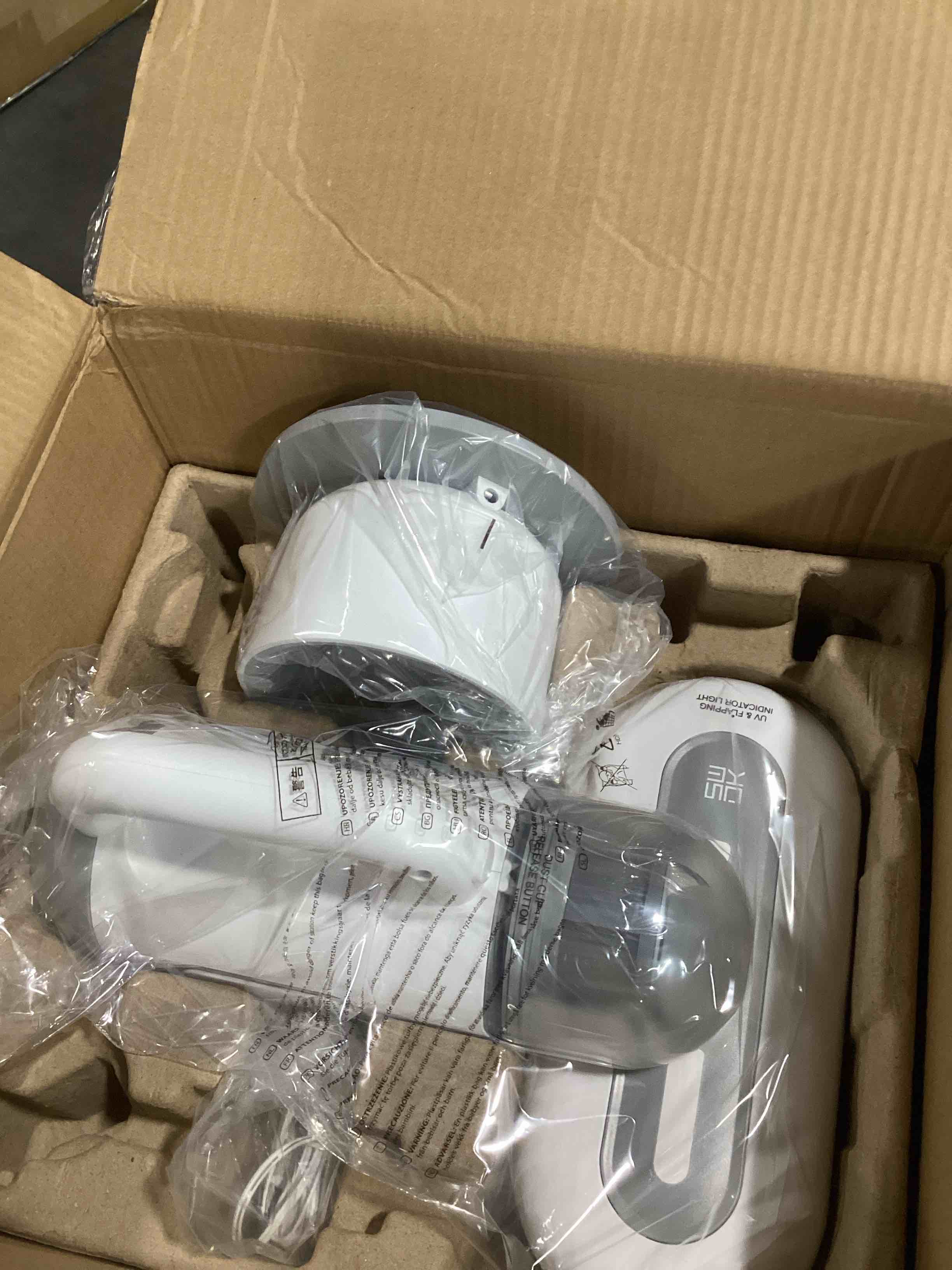 https://s3.amazonaws.com/lotting-images-prod/bidfta/PPE1500469_1738162385232.jpeg