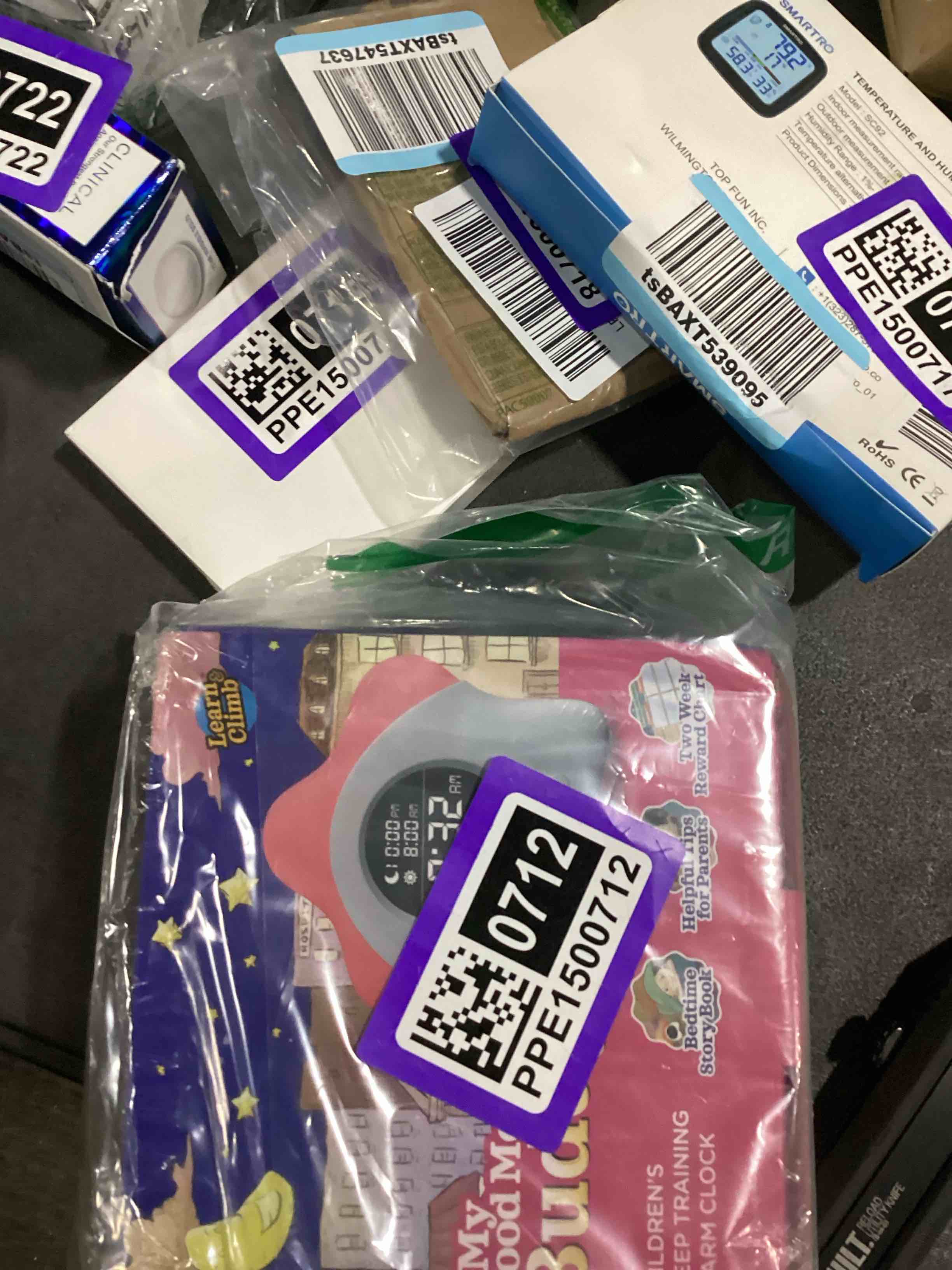 https://s3.amazonaws.com/lotting-images-prod/bidfta/PPE1500712_1738334091434.jpeg