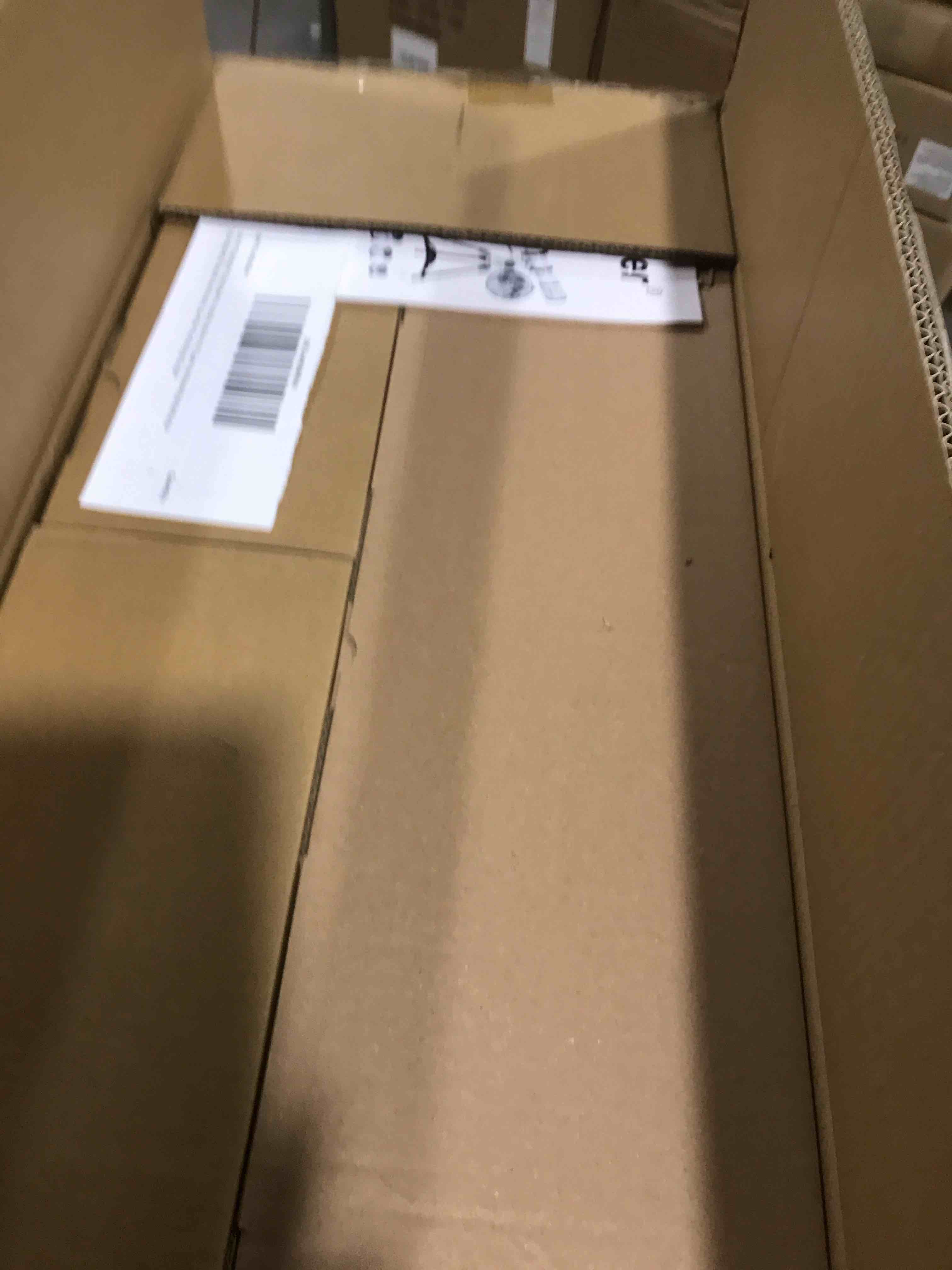 https://s3.amazonaws.com/lotting-images-prod/bidfta/PPE1502598_1737645285942.jpeg