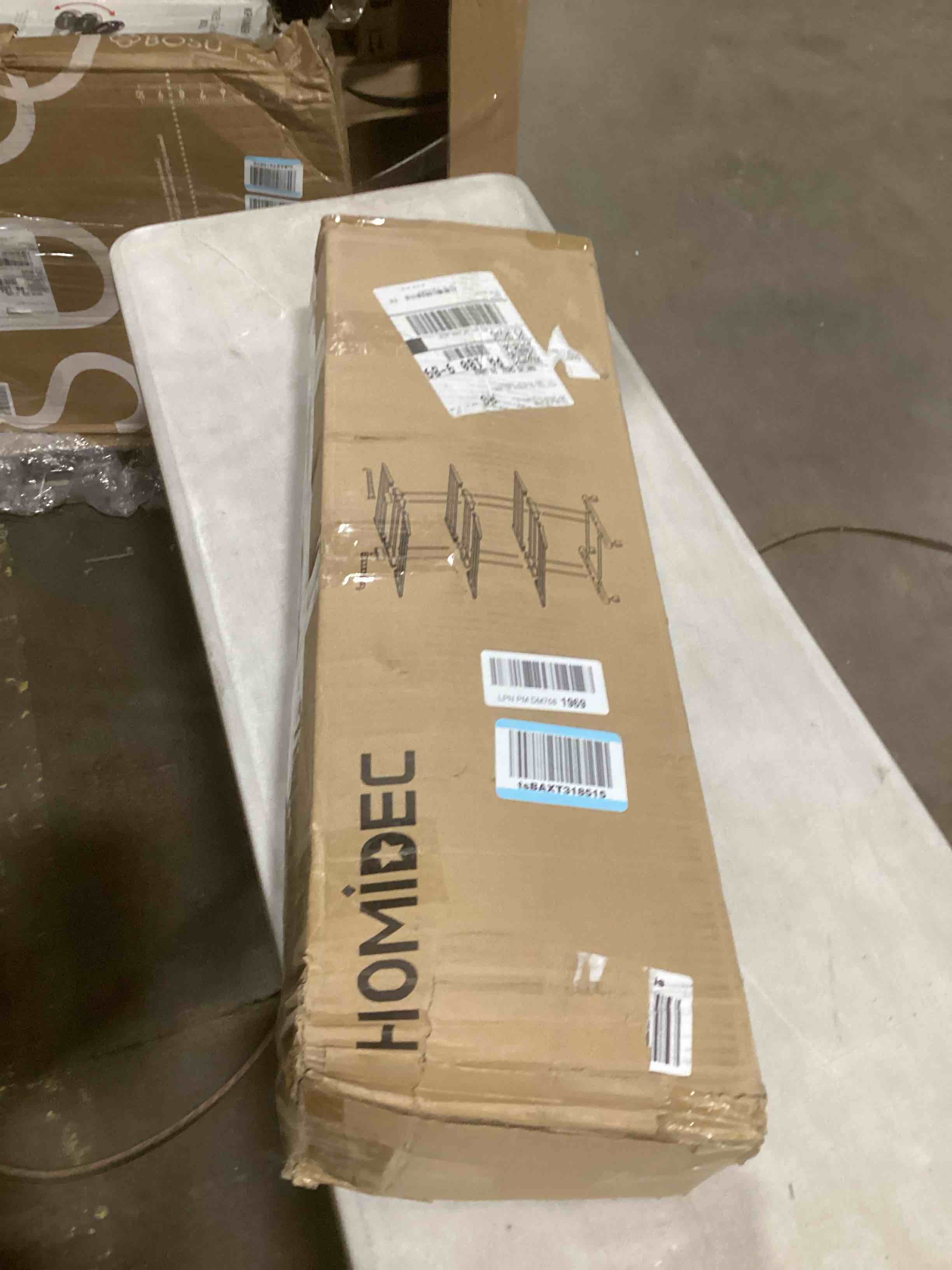 https://s3.amazonaws.com/lotting-images-prod/bidfta/PPE1502838_1738065672345.jpeg