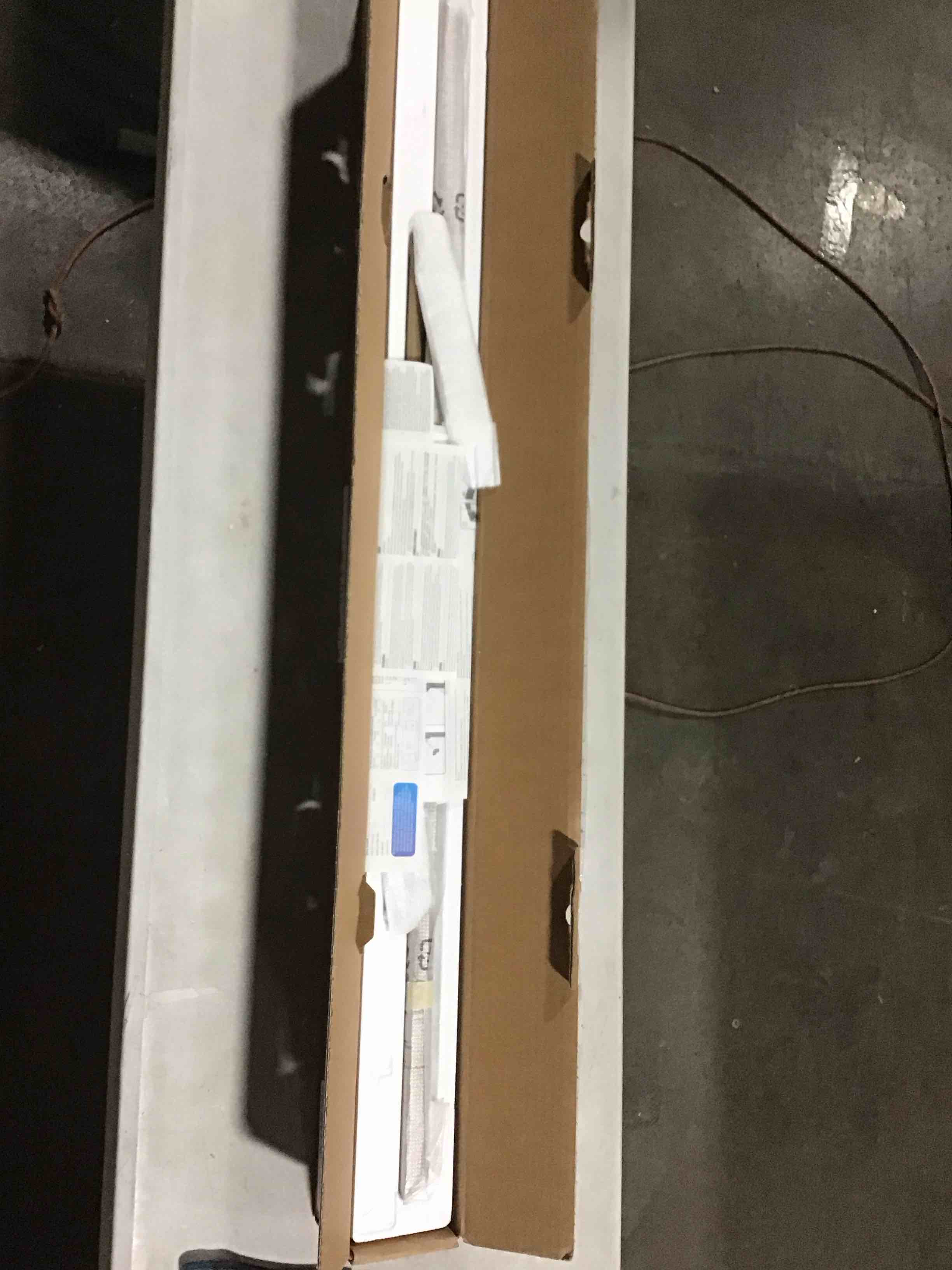 https://s3.amazonaws.com/lotting-images-prod/bidfta/PPE1502845_1738066598009.jpeg