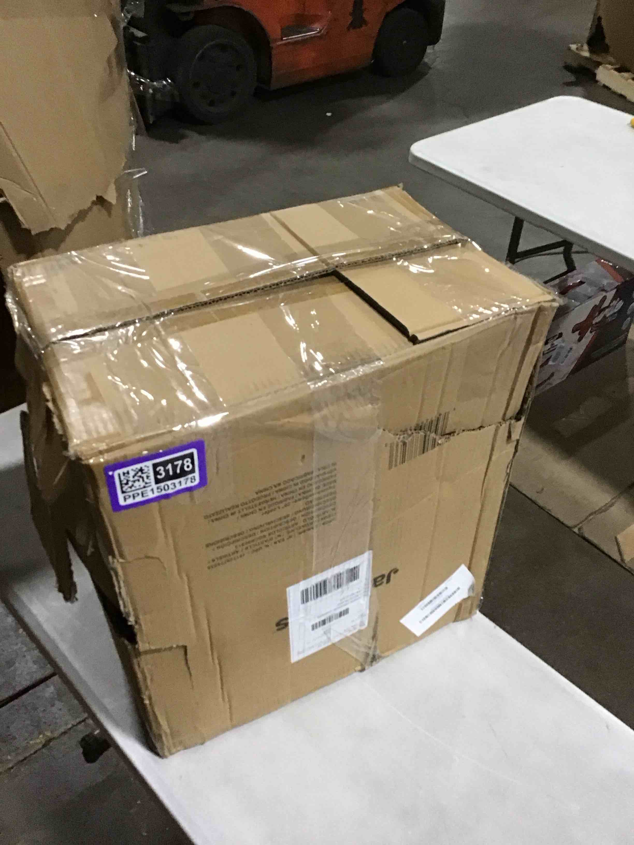 https://s3.amazonaws.com/lotting-images-prod/bidfta/PPE1503178_1738181424349.jpeg