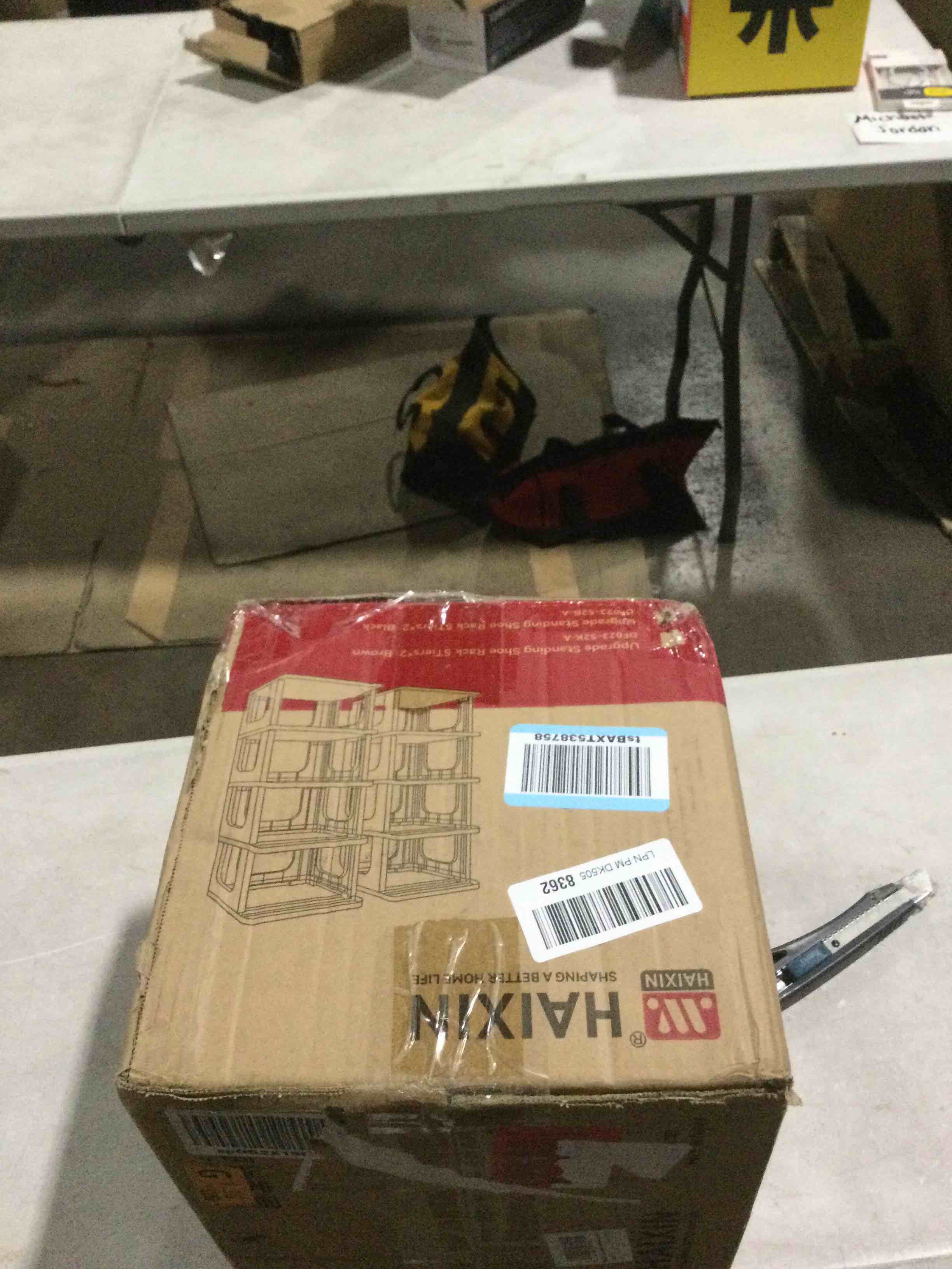 https://s3.amazonaws.com/lotting-images-prod/bidfta/PPE1503191_1738239448942.jpeg