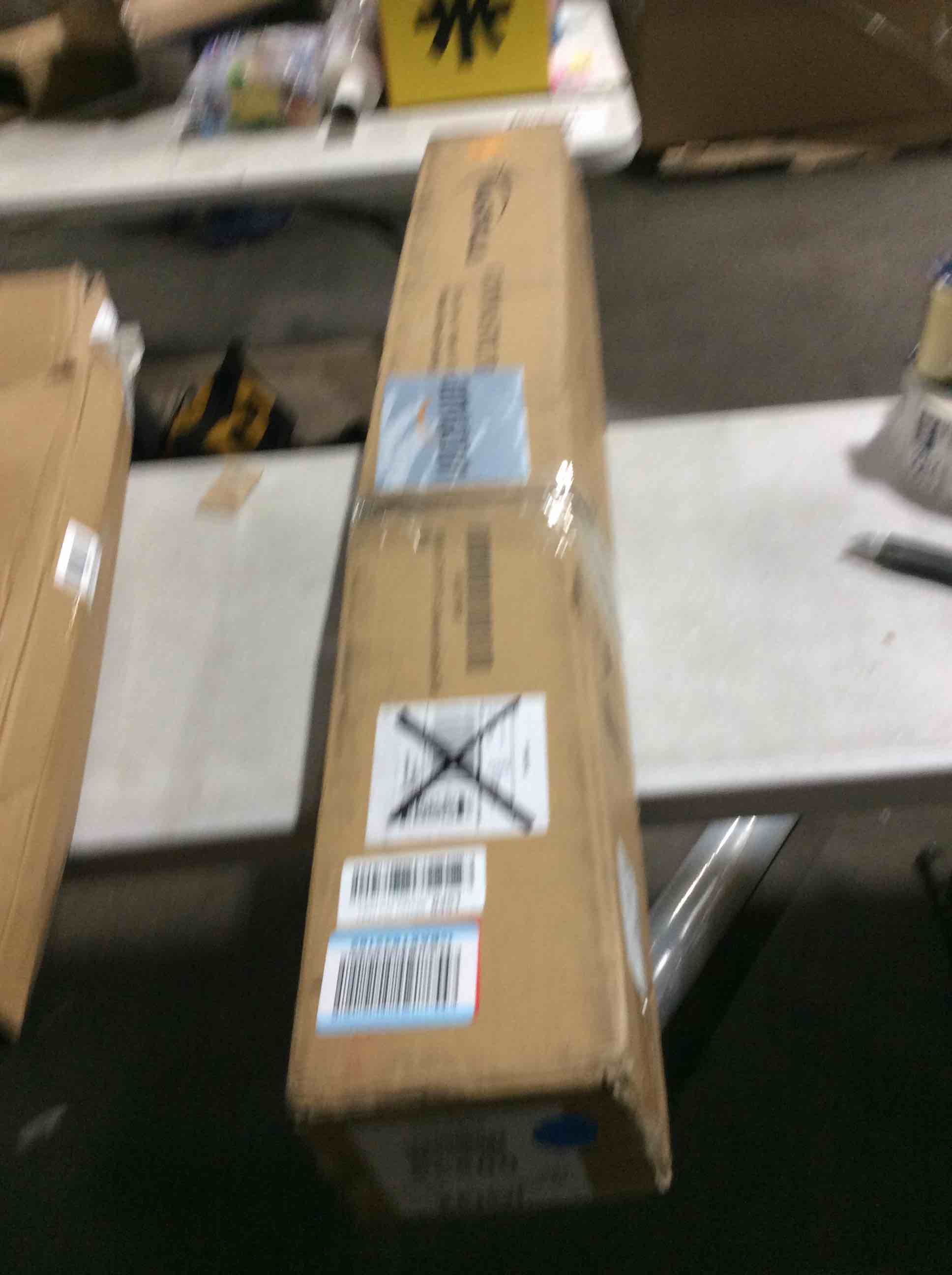 https://s3.amazonaws.com/lotting-images-prod/bidfta/PPE1503260_1738251745102.jpeg