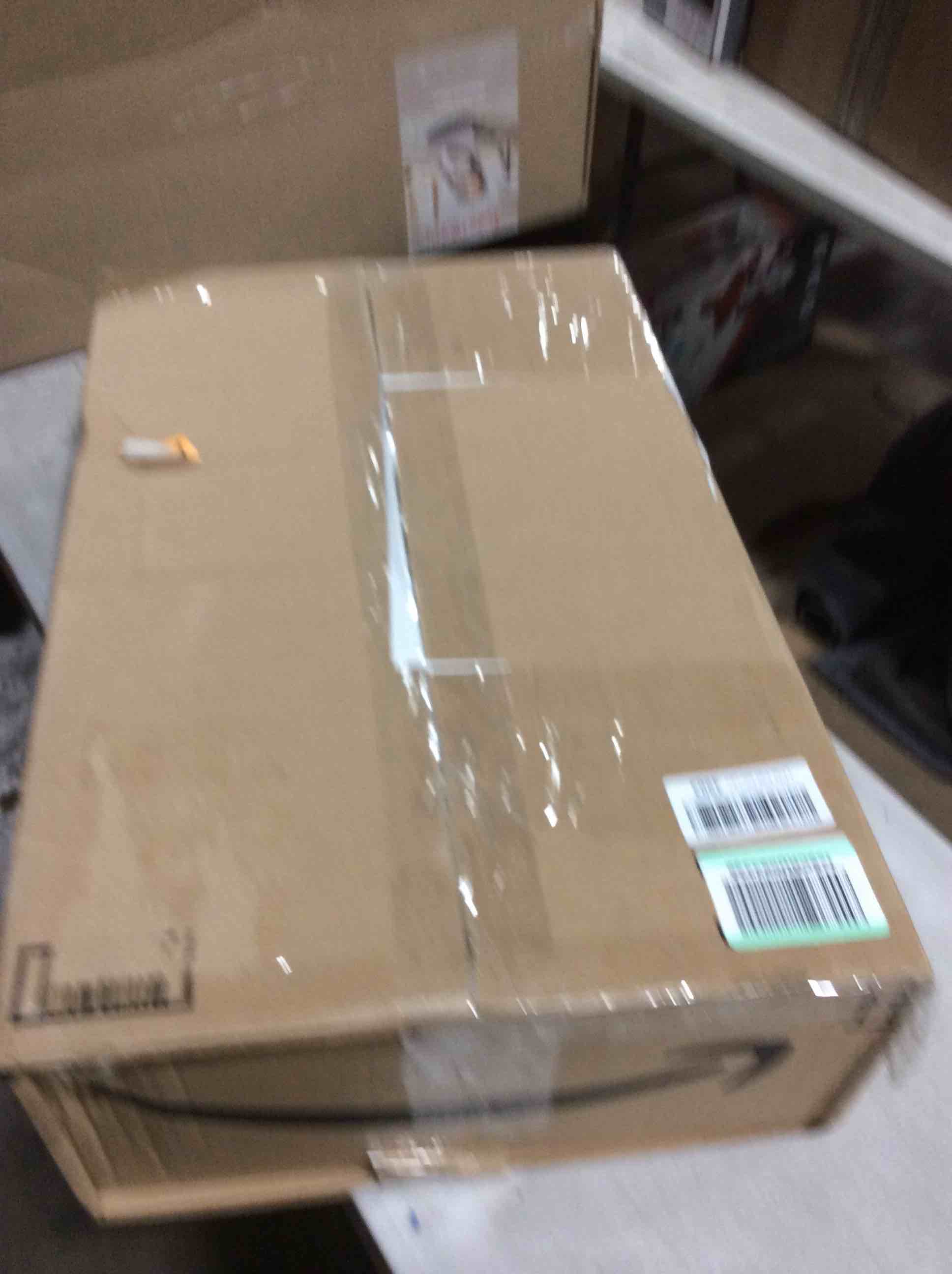 https://s3.amazonaws.com/lotting-images-prod/bidfta/PPE1503329_1738263909440.jpeg