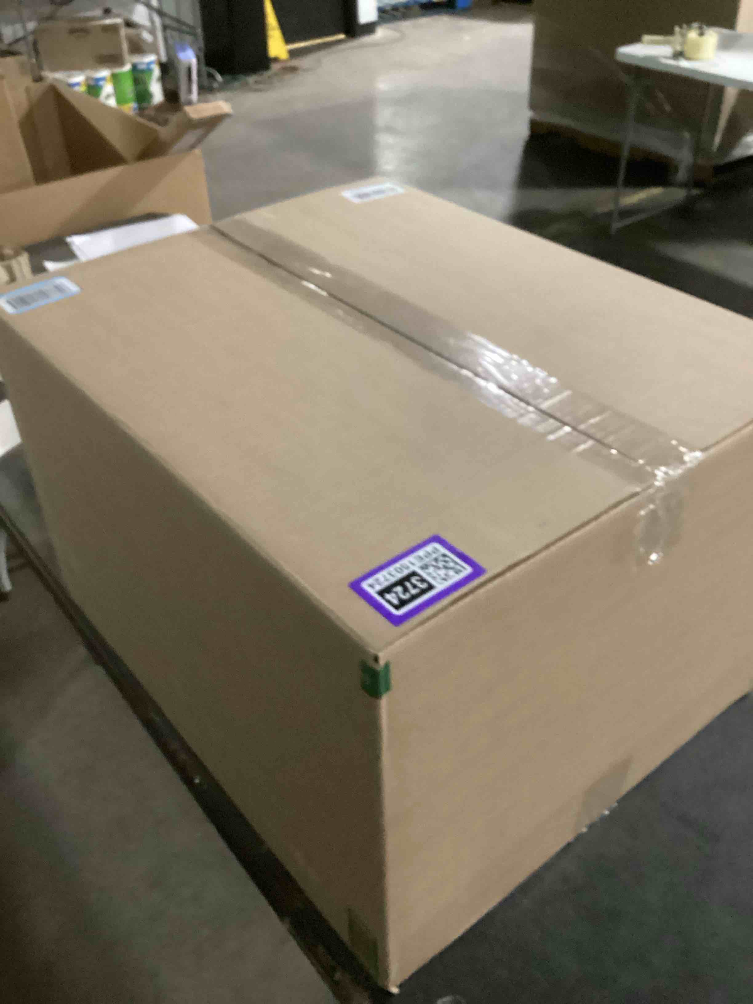 https://s3.amazonaws.com/lotting-images-prod/bidfta/PPE1503724_1739281402186.jpeg