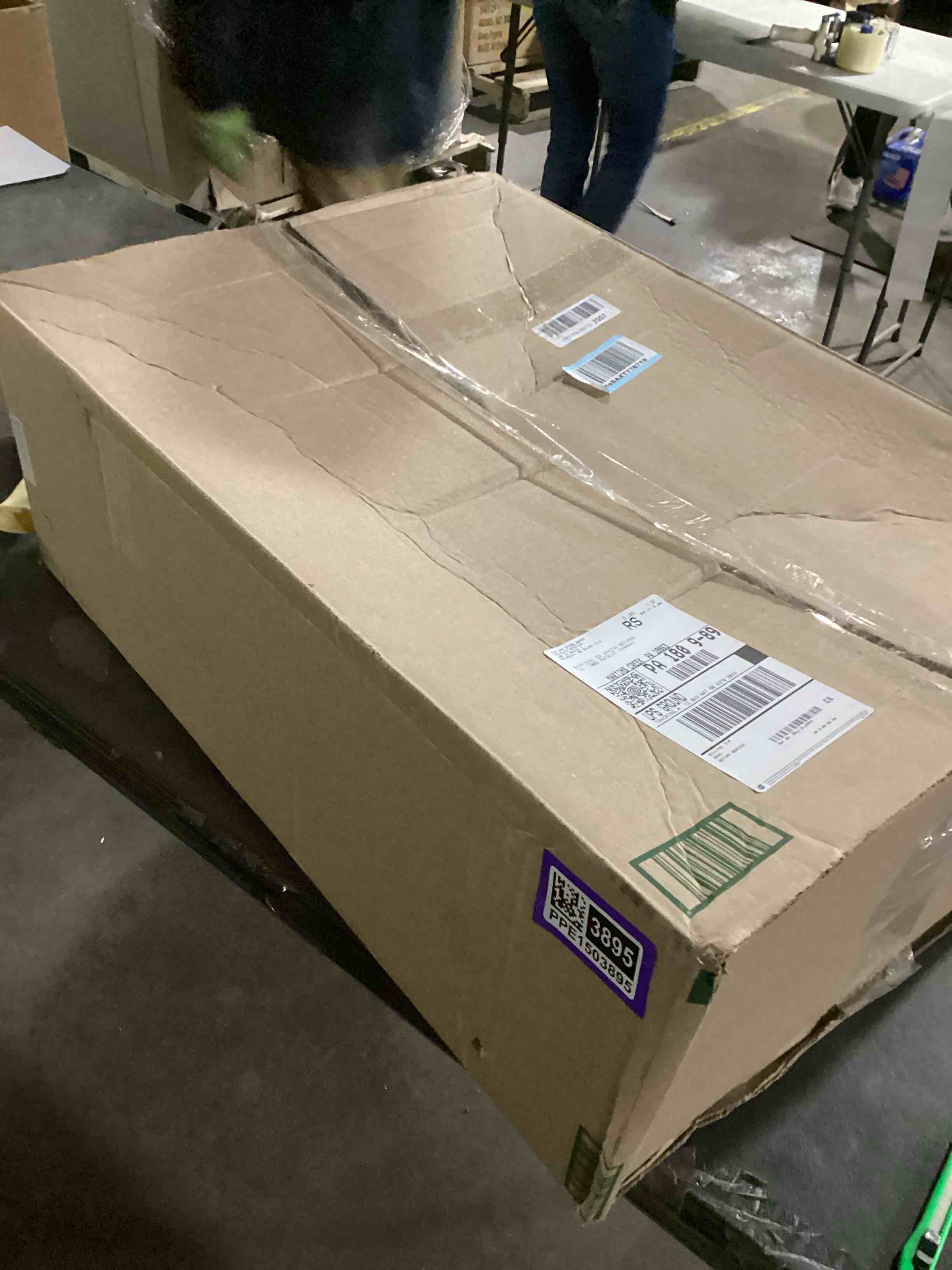 https://s3.amazonaws.com/lotting-images-prod/bidfta/PPE1503895_1739370544335.jpeg