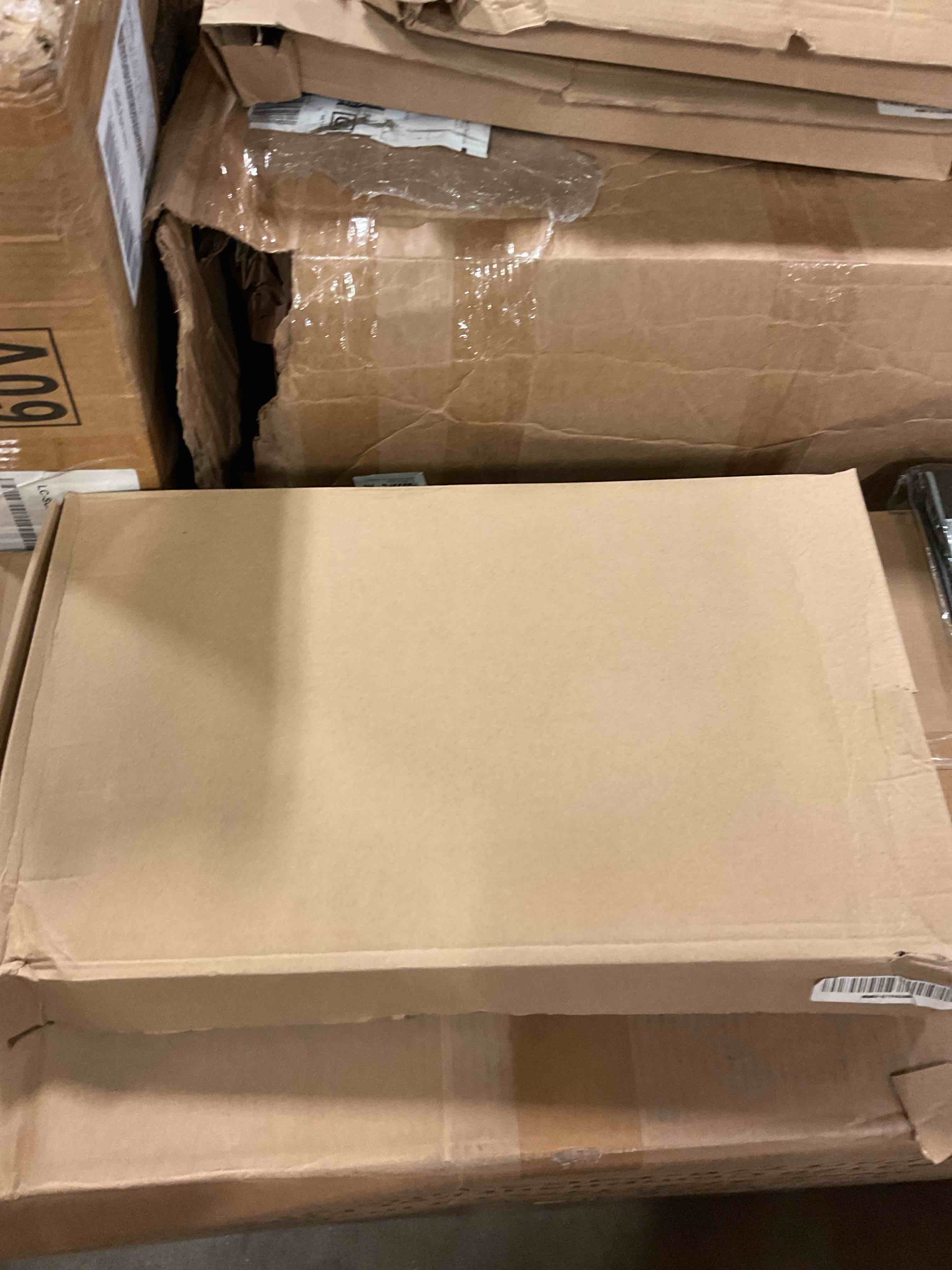 https://s3.amazonaws.com/lotting-images-prod/bidfta/PPE1513111_1752761784412.jpeg