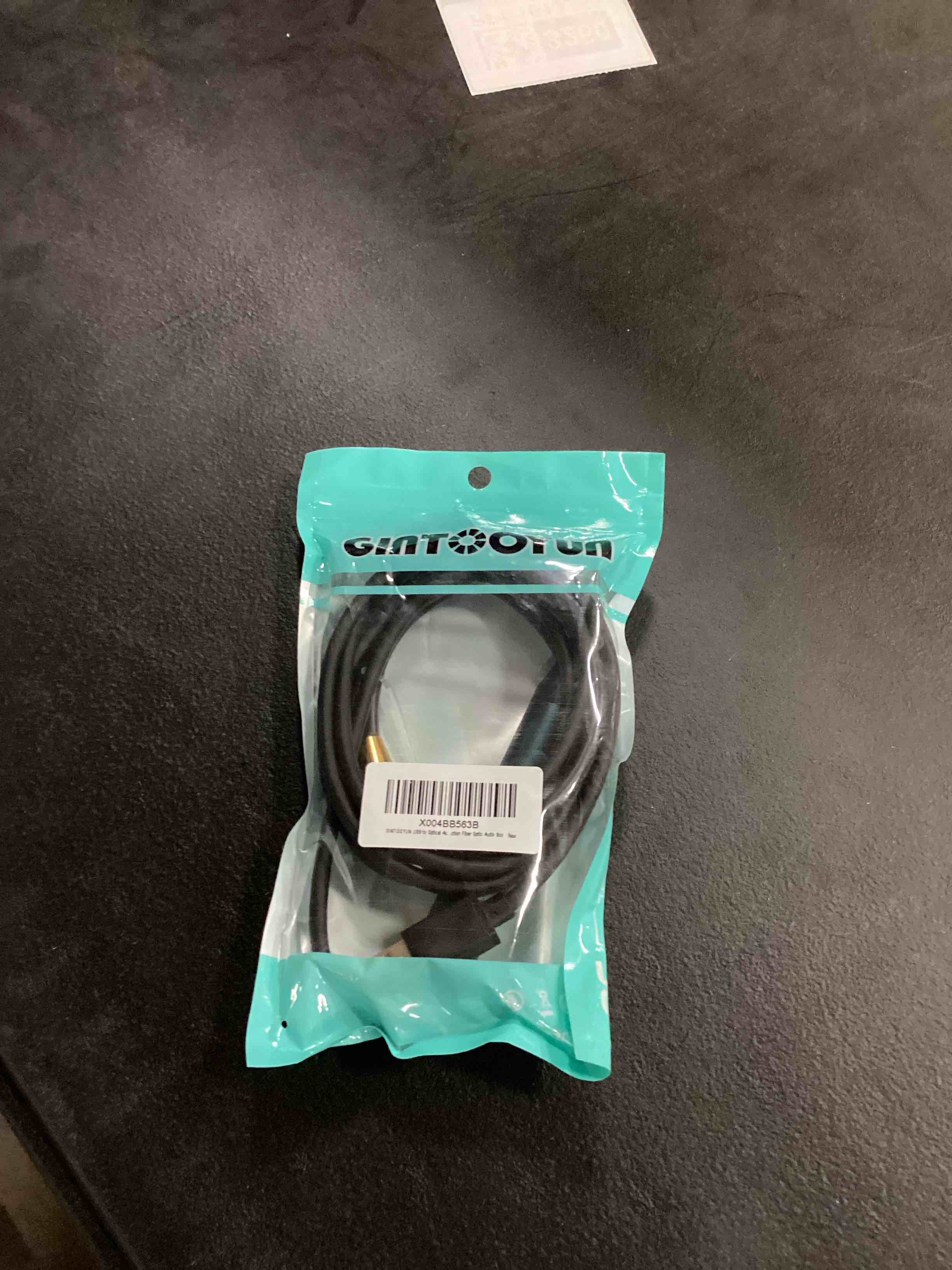 https://s3.amazonaws.com/lotting-images-prod/bidfta/PPE1513205_1747691648975.jpeg