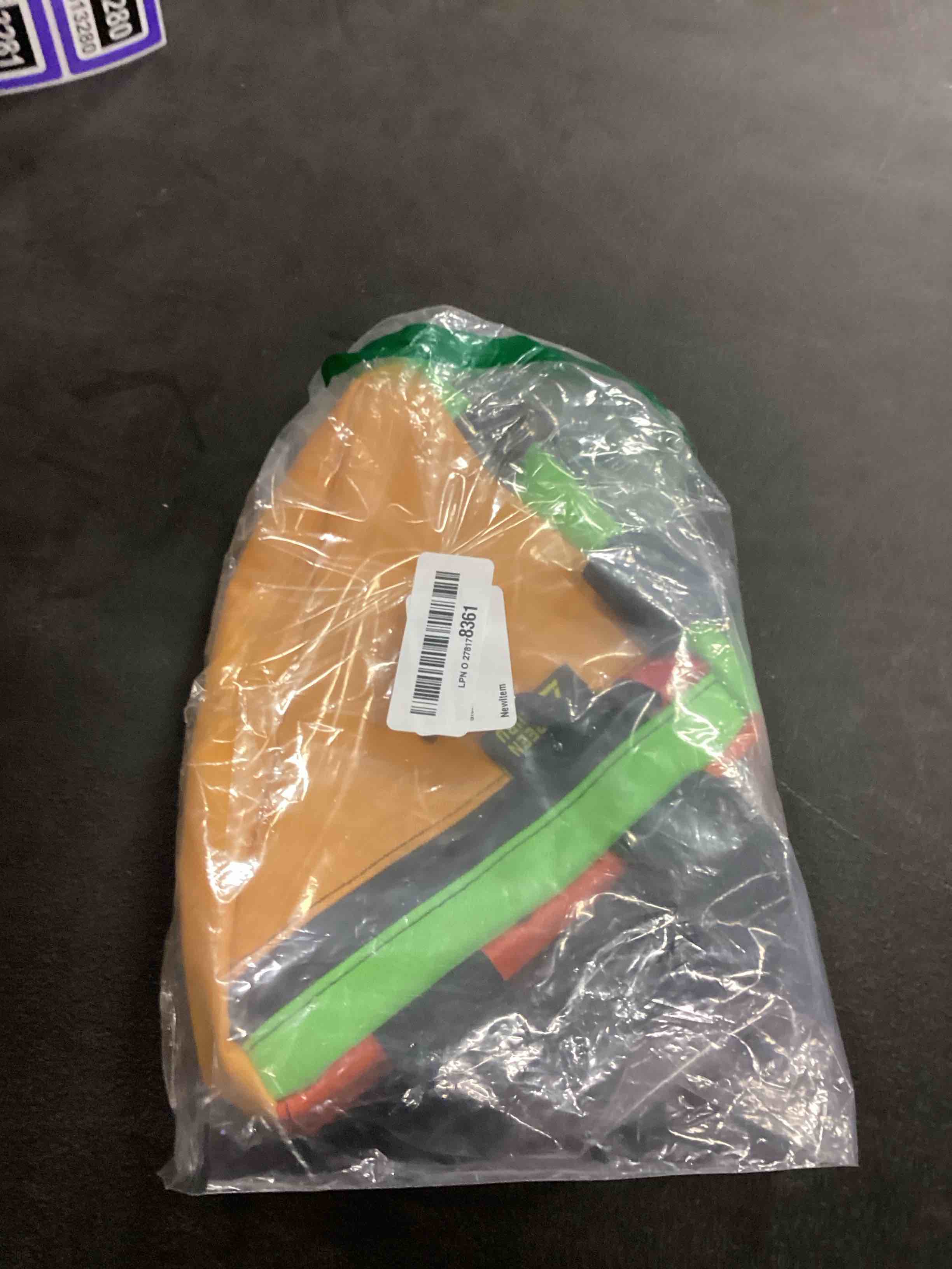https://s3.amazonaws.com/lotting-images-prod/bidfta/PPE1513278_1747692093812.jpeg
