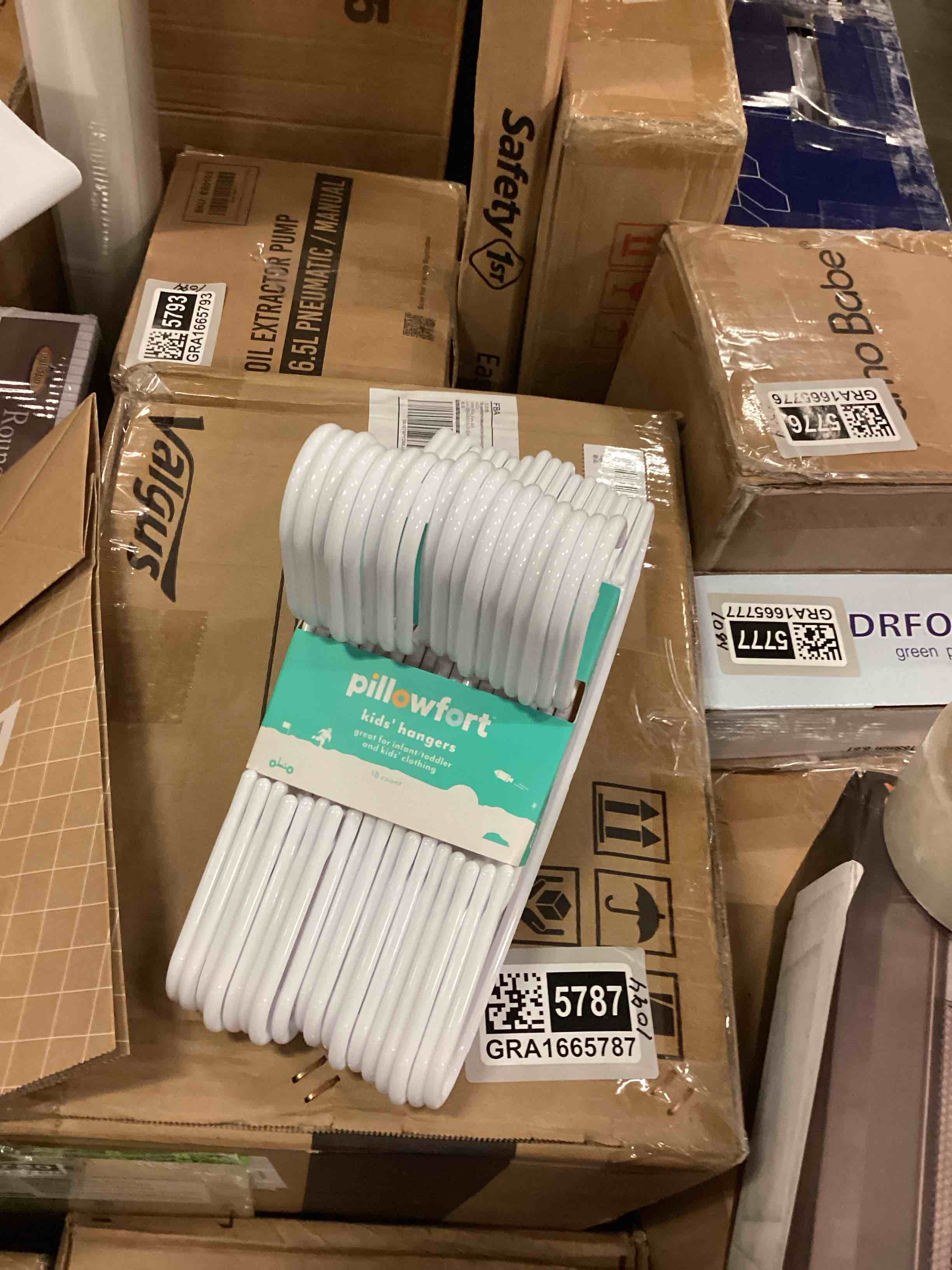 https://s3.amazonaws.com/lotting-images-prod/bidfta/PPE1513628_1748271423728.jpeg