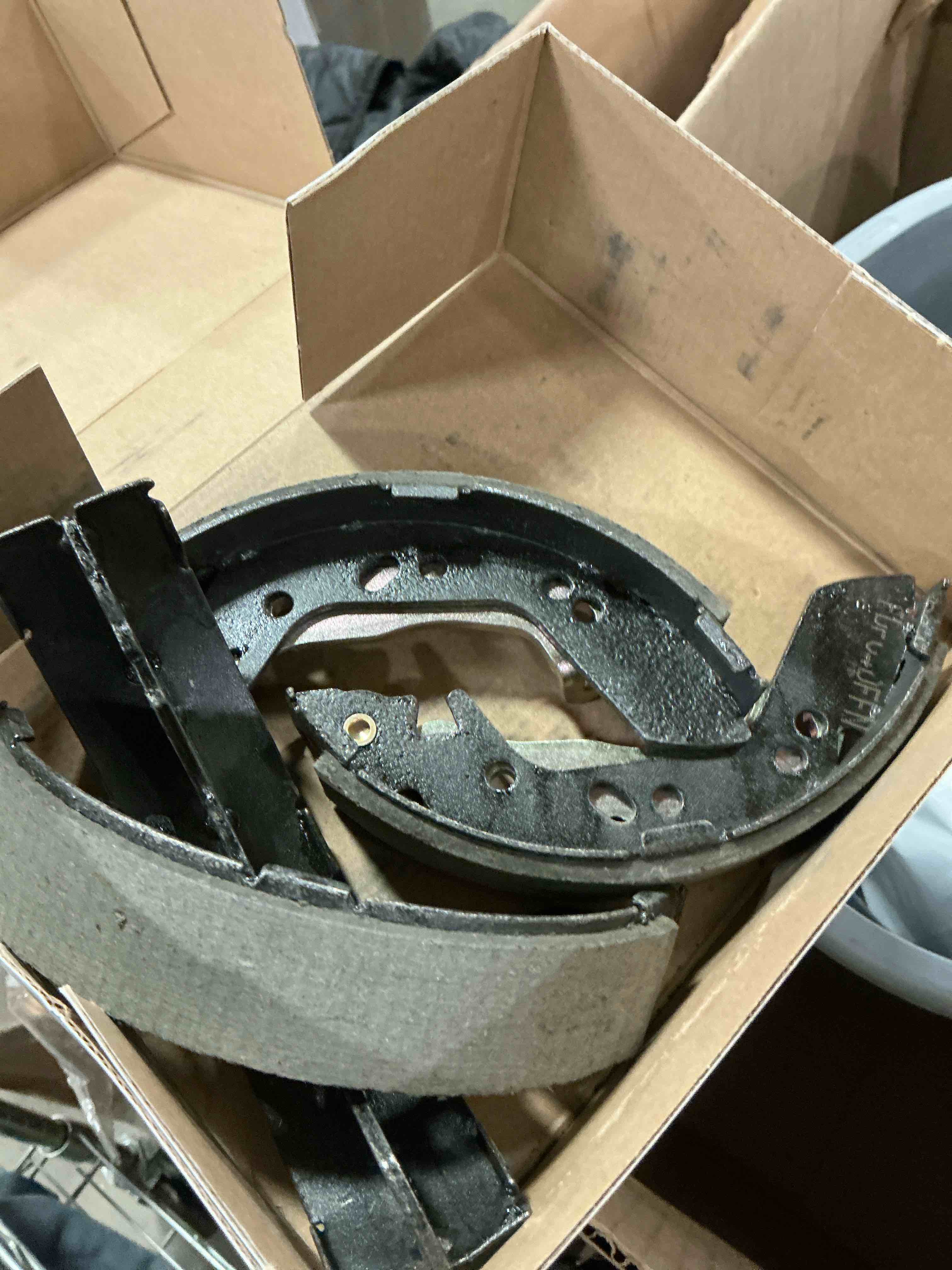https://s3.amazonaws.com/lotting-images-prod/bidfta/PPE1515563_1752601476751.jpeg