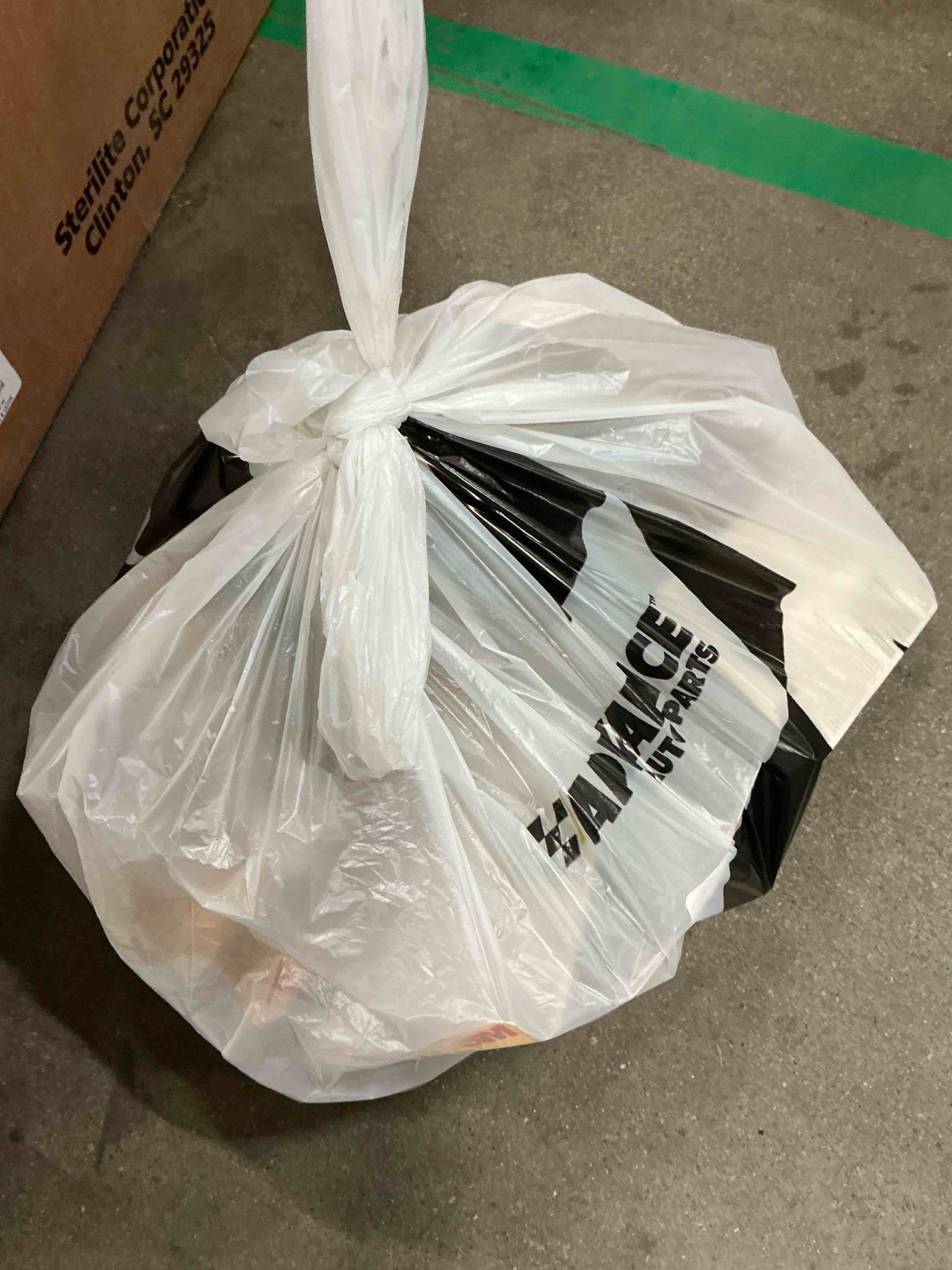 https://s3.amazonaws.com/lotting-images-prod/bidfta/PPE1515569_1752600840010.jpeg