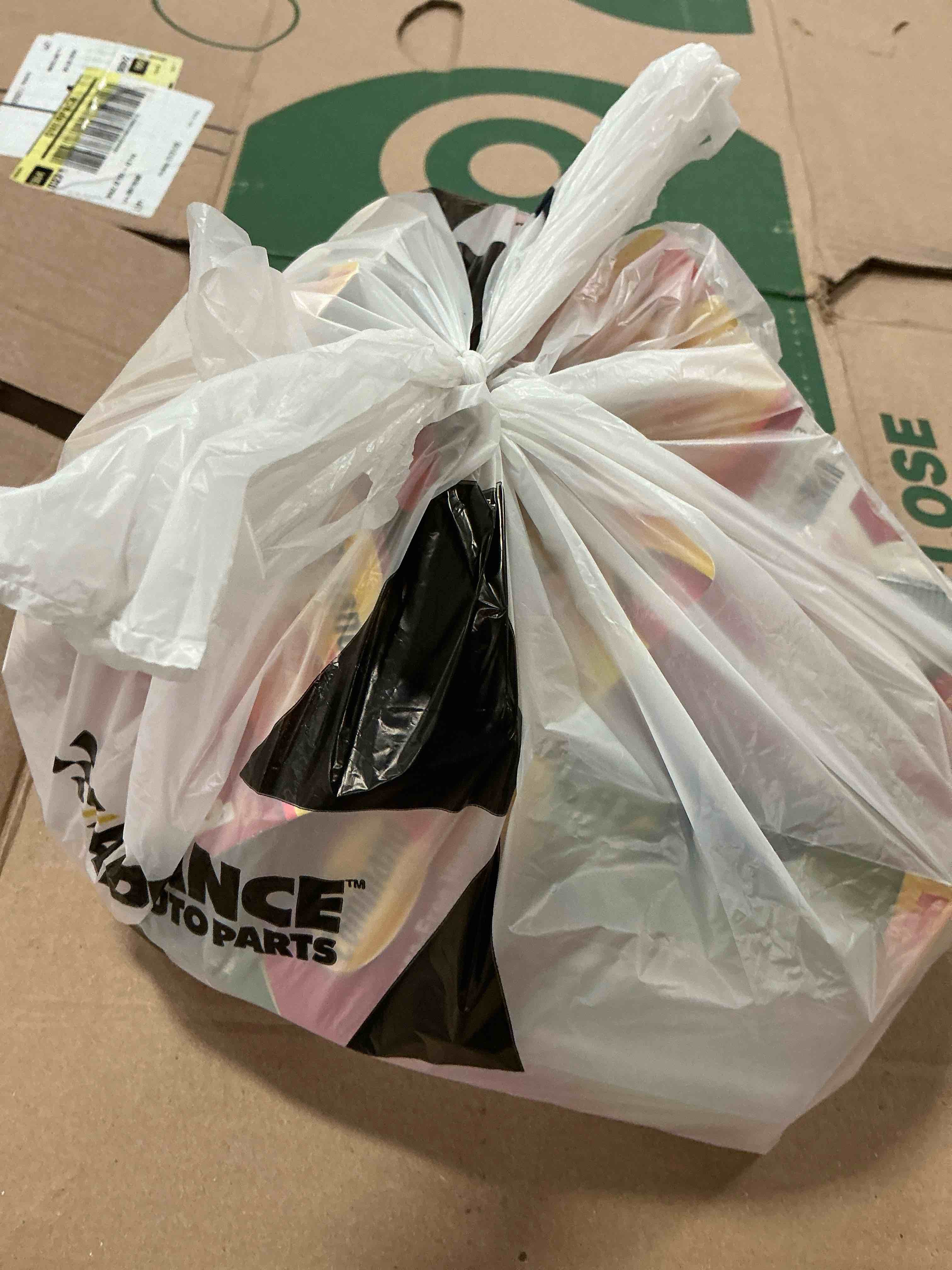 https://s3.amazonaws.com/lotting-images-prod/bidfta/PPE1515596_1752596079503.jpeg