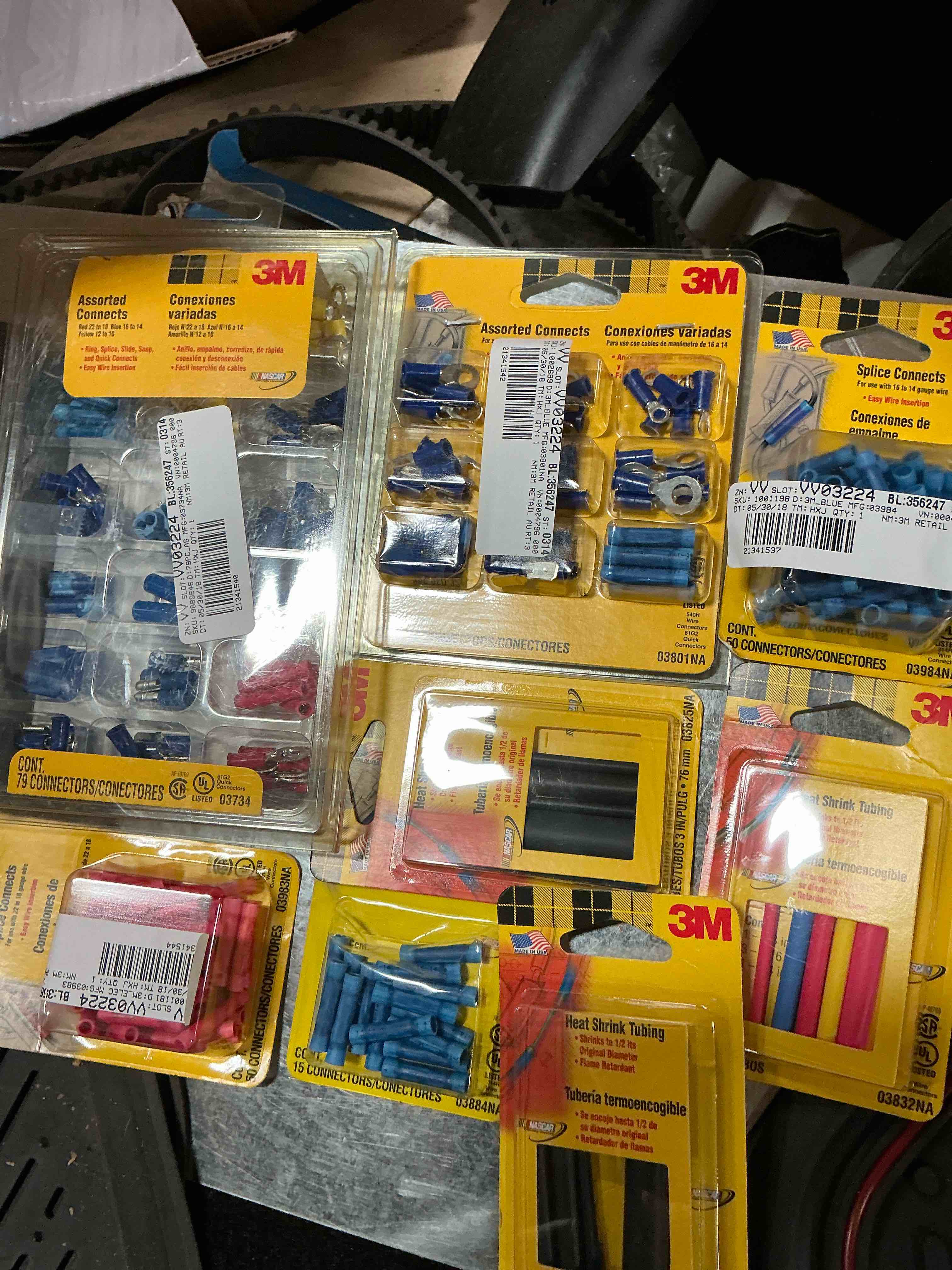 Assorted of car parts 