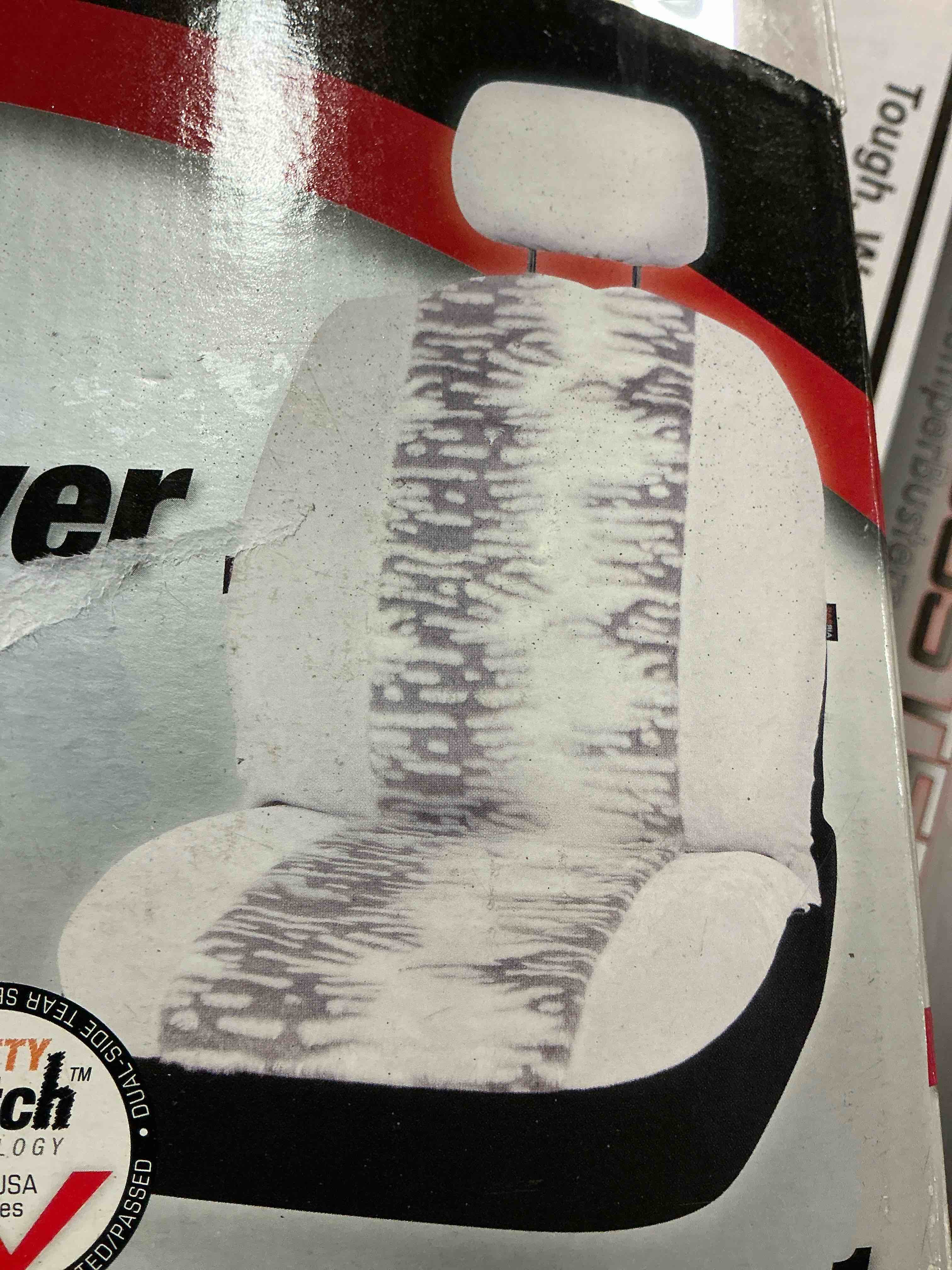 Moxie Seat Cover contains 1