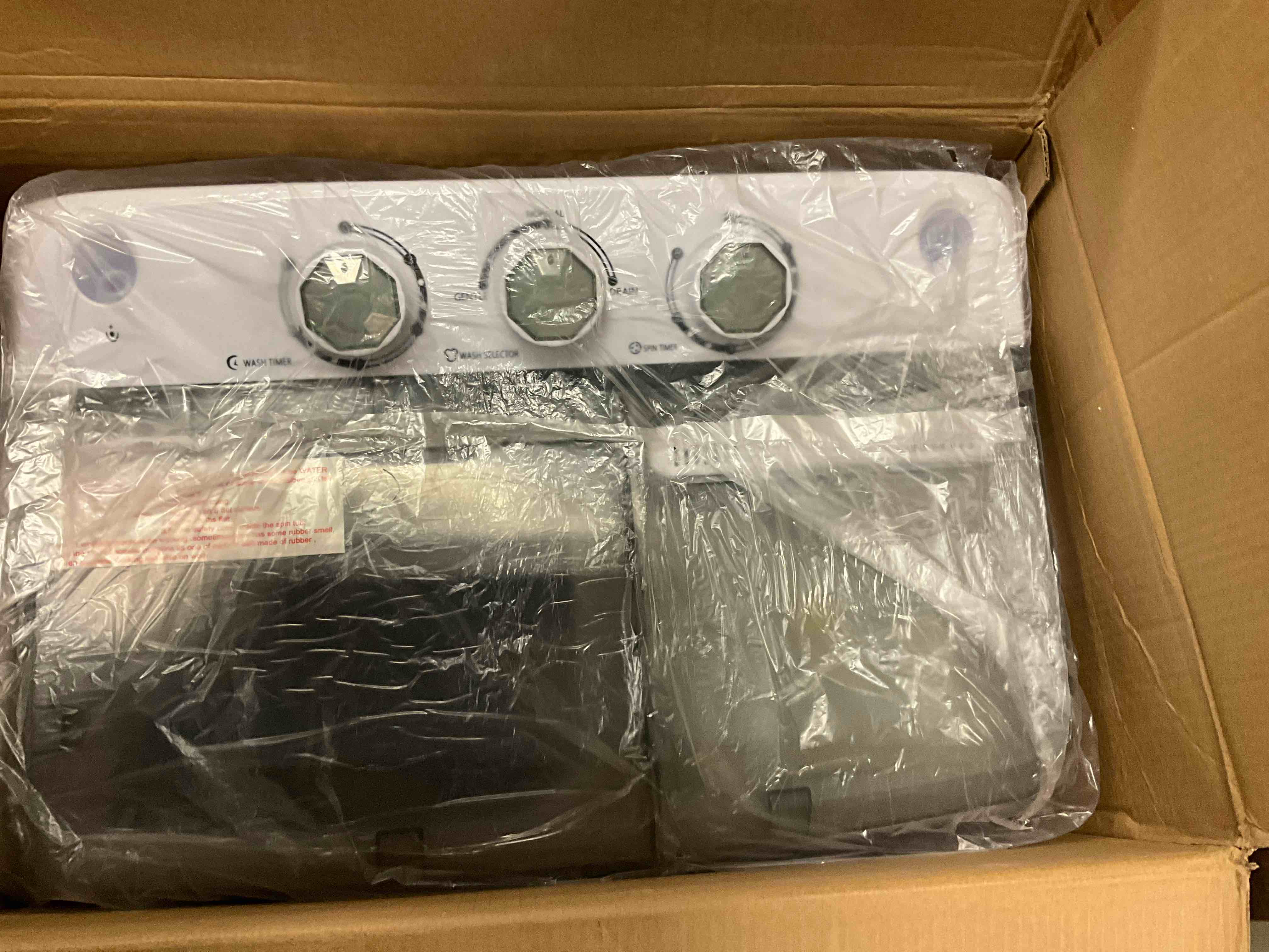 https://s3.amazonaws.com/lotting-images-prod/bidfta/PPE1519386_1745249187493.jpeg