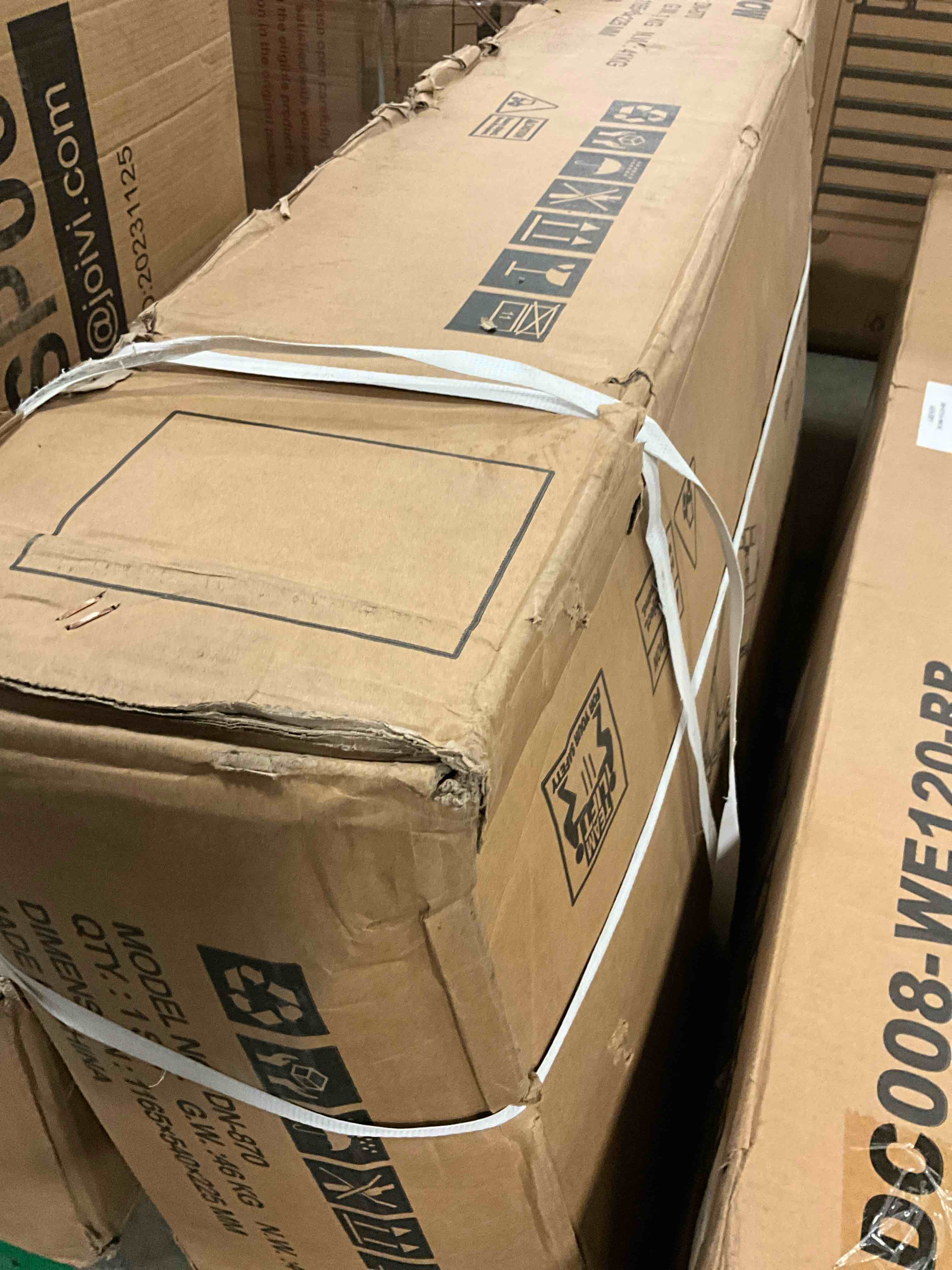 https://s3.amazonaws.com/lotting-images-prod/bidfta/PPE1519390_1745247167670.jpeg