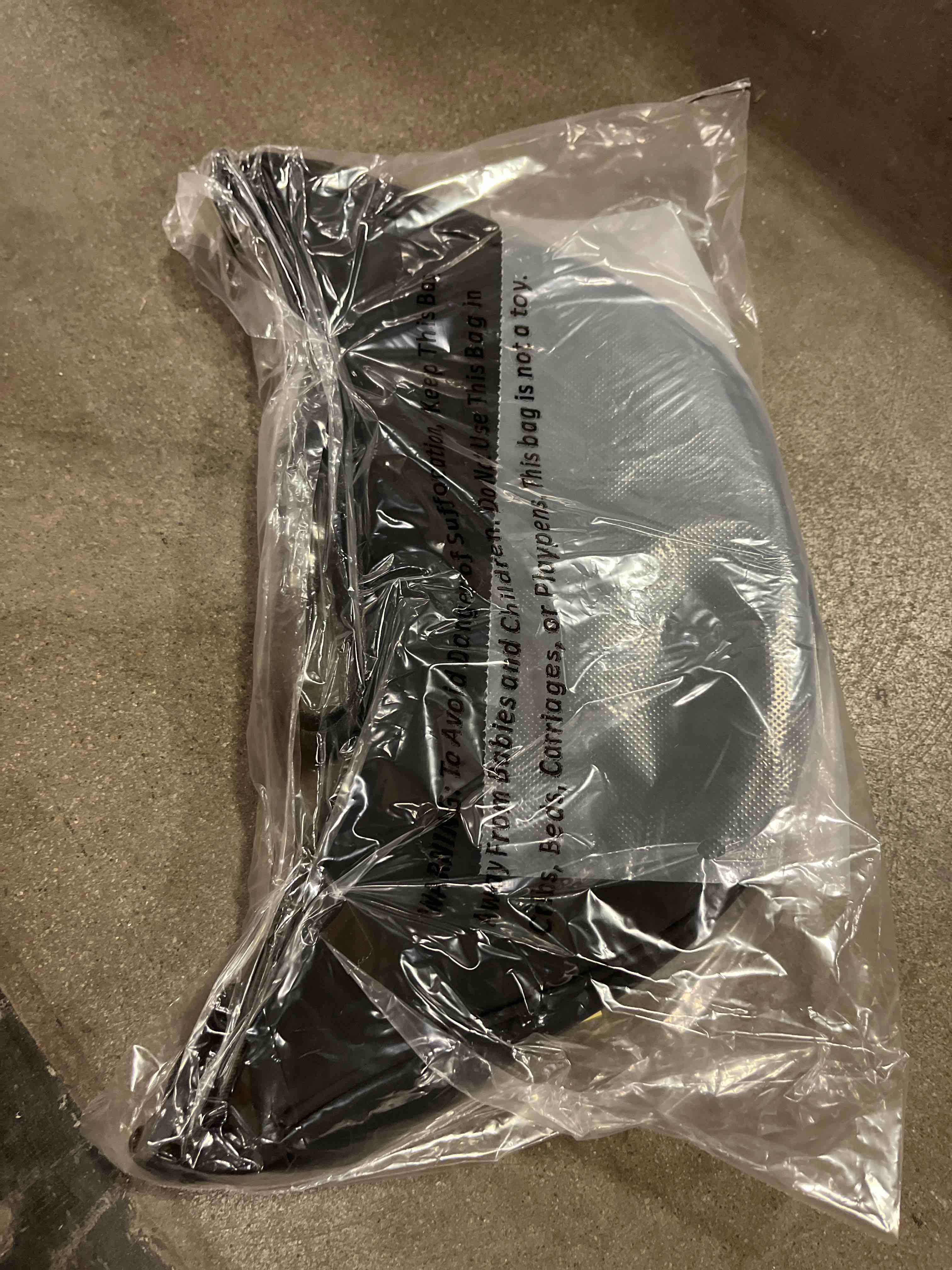 https://s3.amazonaws.com/lotting-images-prod/bidfta/PPE1519514_1746561449802.jpeg