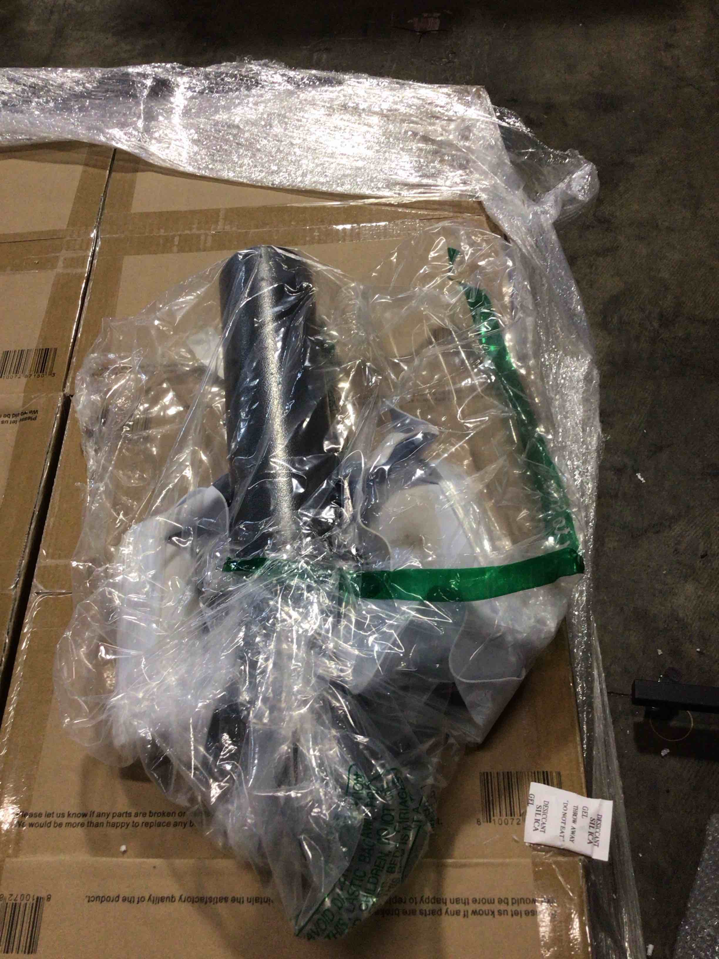 https://s3.amazonaws.com/lotting-images-prod/bidfta/PPE1525357_1749133601881.jpeg