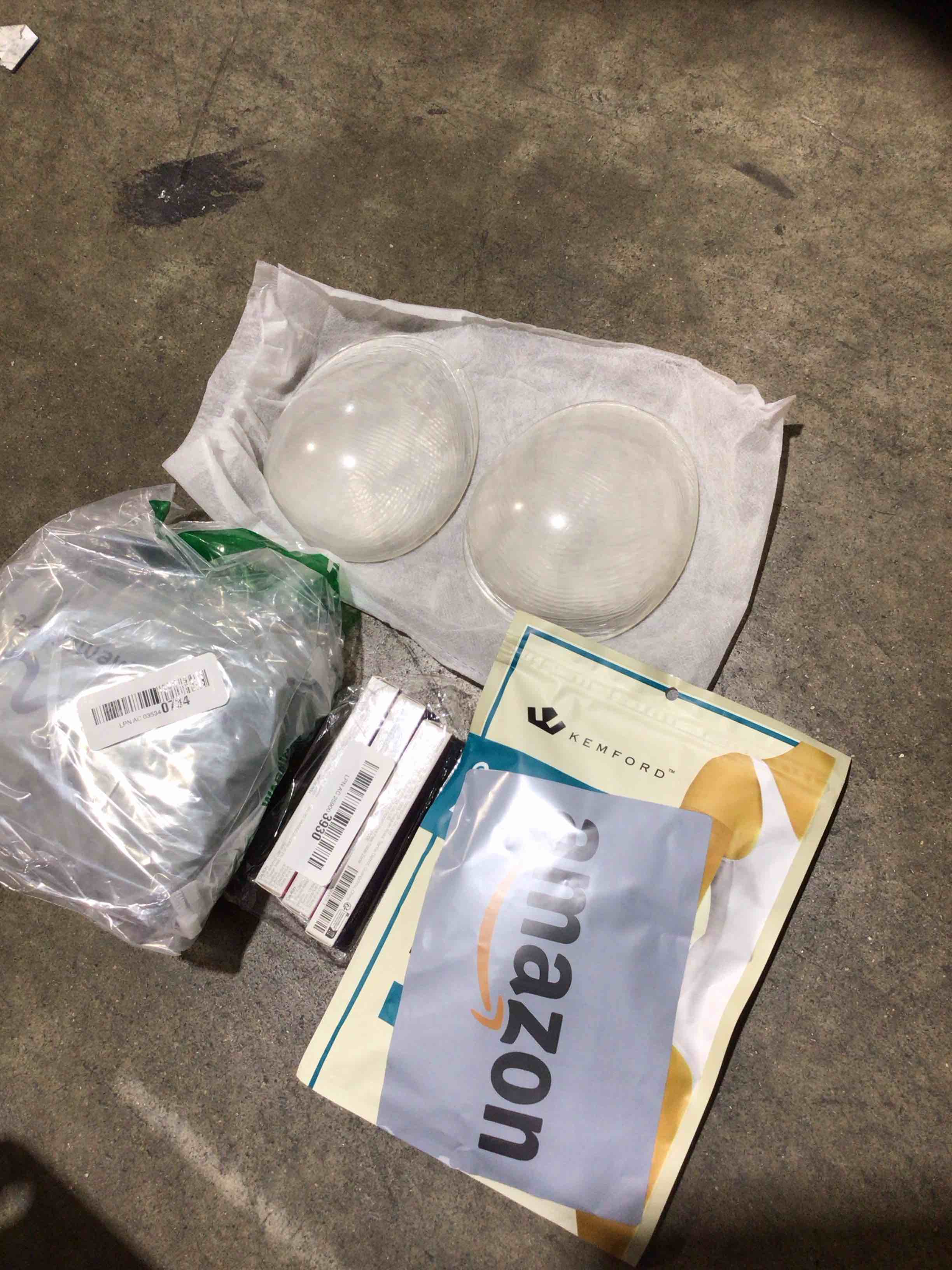 https://s3.amazonaws.com/lotting-images-prod/bidfta/PPE1526572_1752159818322.jpeg
