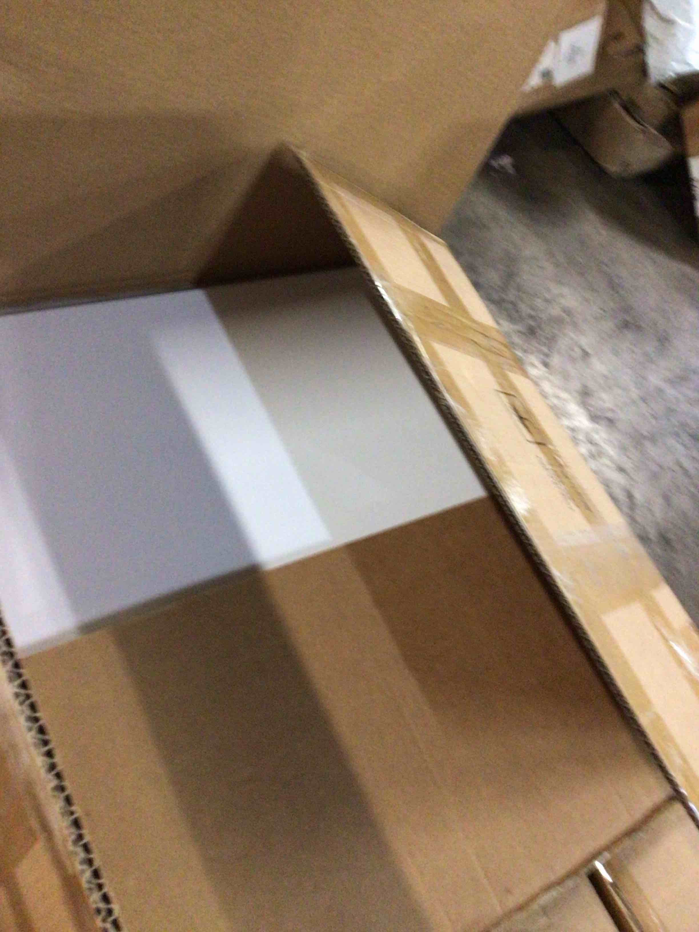 https://s3.amazonaws.com/lotting-images-prod/bidfta/PPE1526917_1752610659067.jpeg
