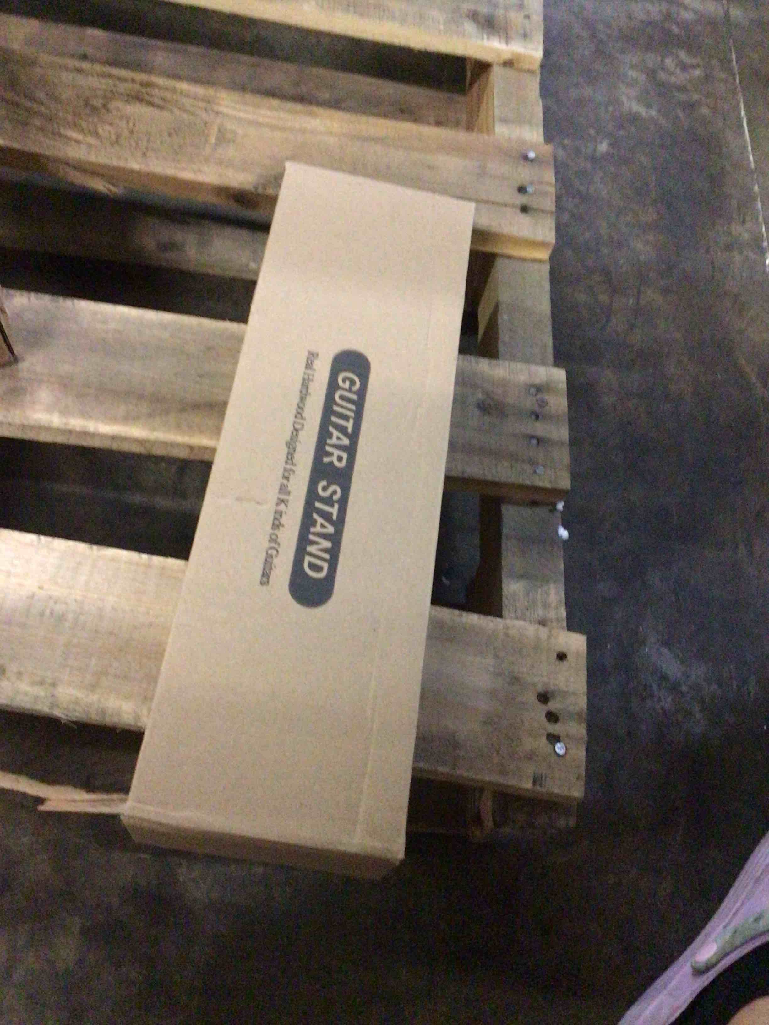 https://s3.amazonaws.com/lotting-images-prod/bidfta/PPE1527015_1752852184866.jpeg