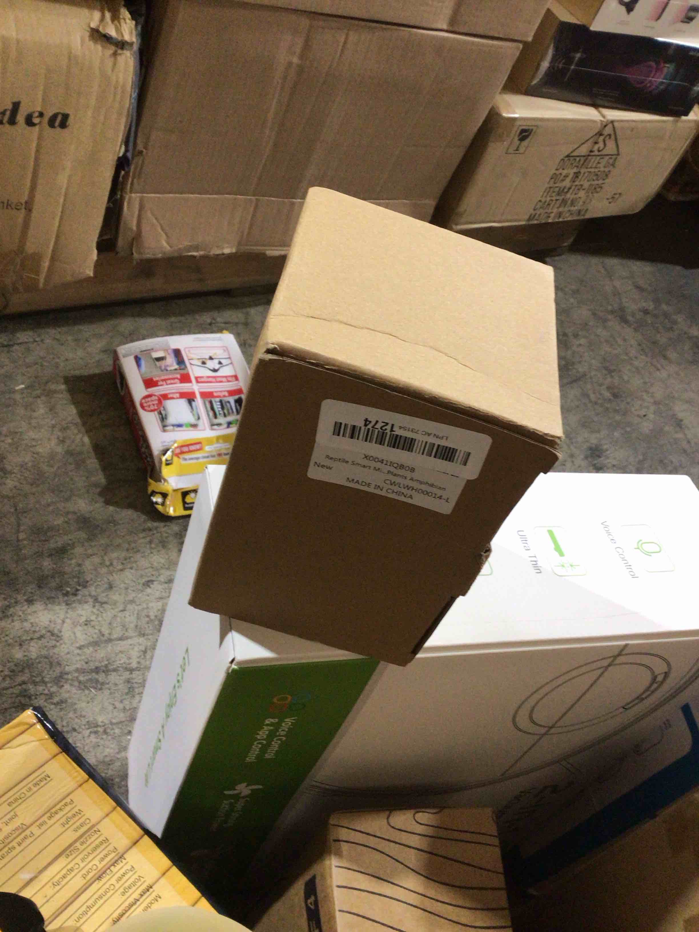 https://s3.amazonaws.com/lotting-images-prod/bidfta/PPE1527133_1753119170868.jpeg