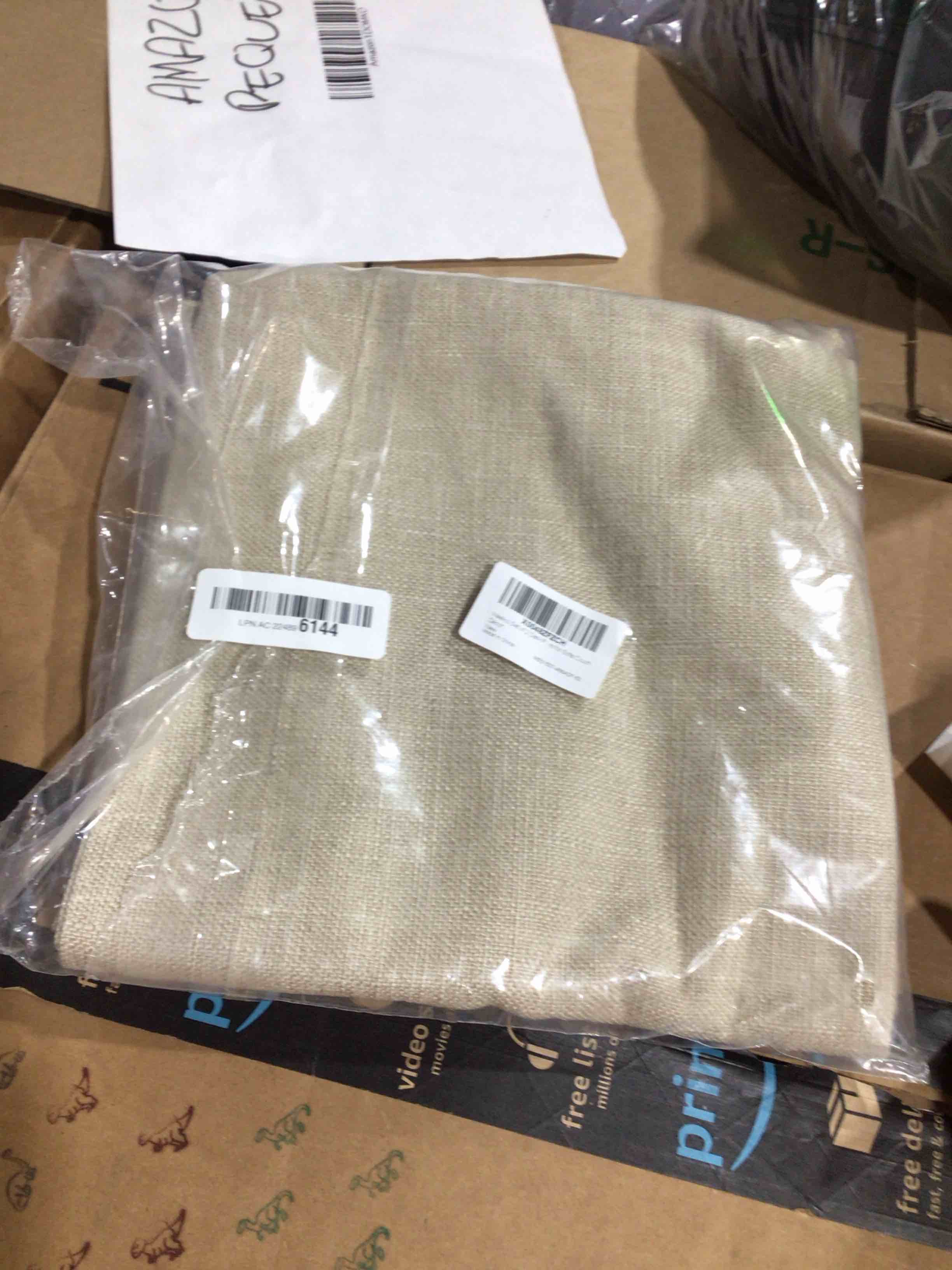 https://s3.amazonaws.com/lotting-images-prod/bidfta/PPE1527369_1753367491708.jpeg