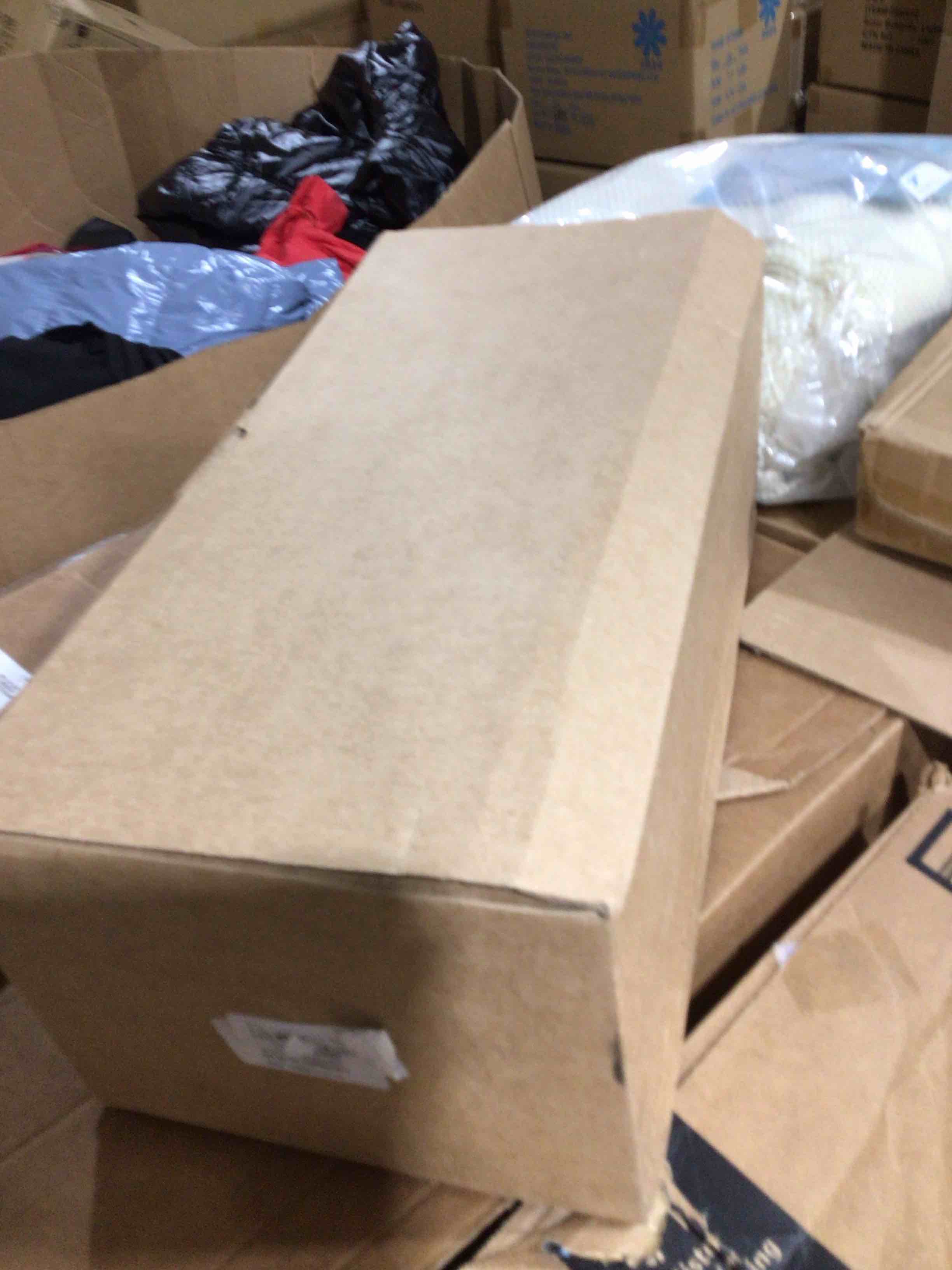 https://s3.amazonaws.com/lotting-images-prod/bidfta/PPE1527483_1753457369738.jpeg