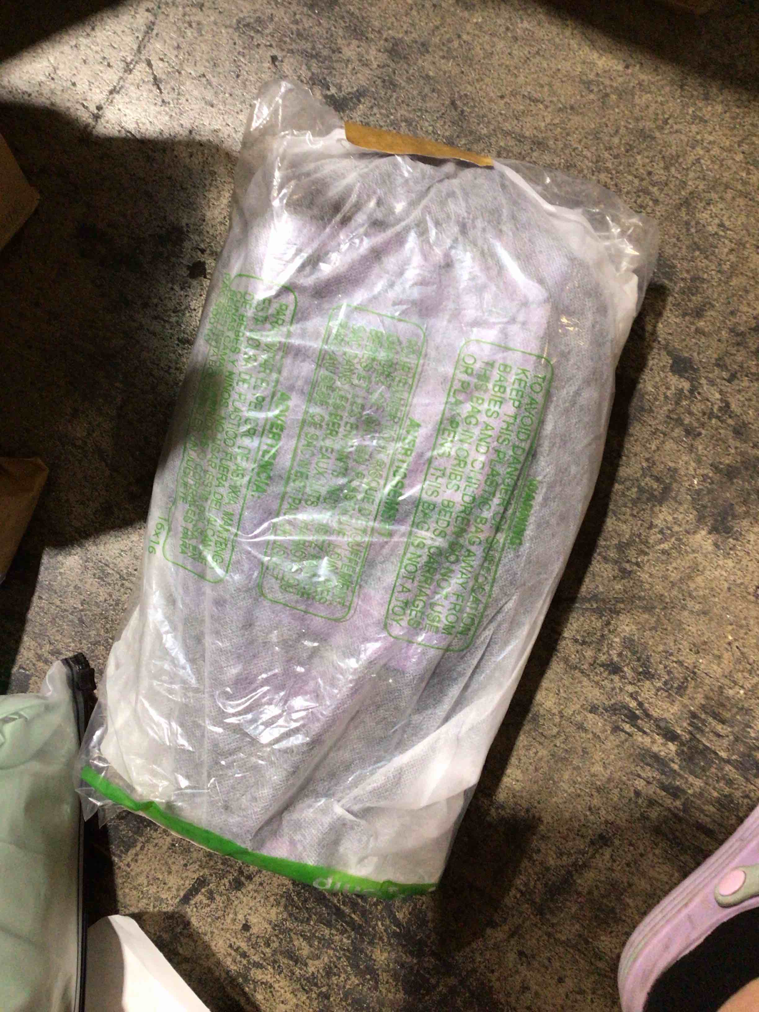 https://s3.amazonaws.com/lotting-images-prod/bidfta/PPE1527583_1753802919143.jpeg