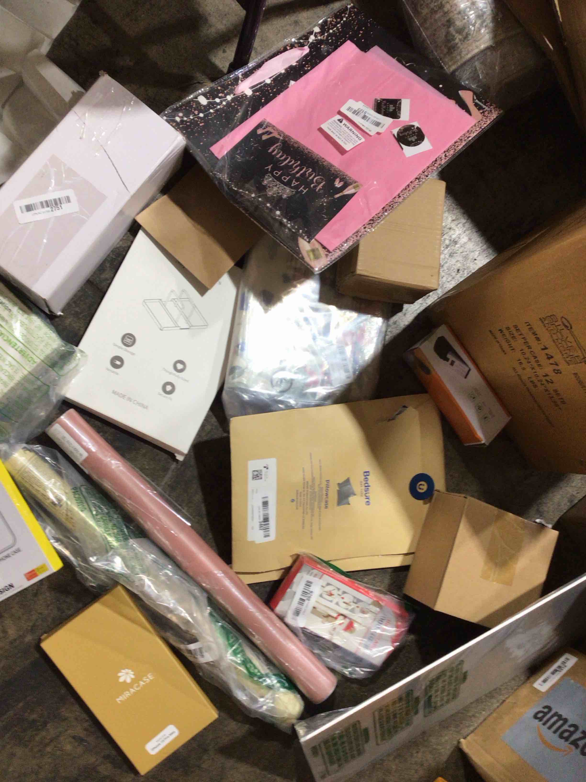 ASSORTED - Household items - NOT REFUNDABLE 