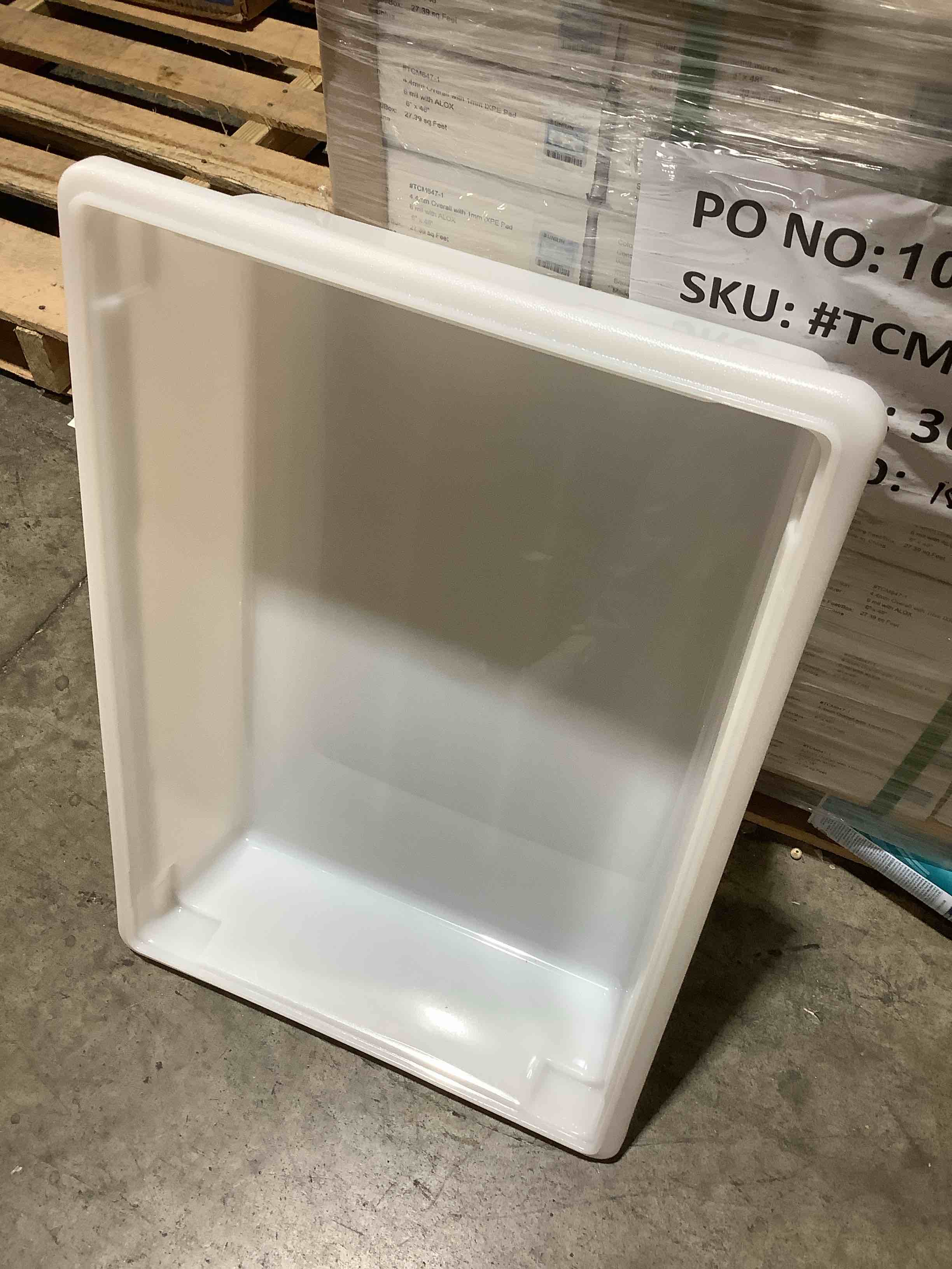 https://s3.amazonaws.com/lotting-images-prod/bidfta/PPE1527819_1753992088201.jpeg