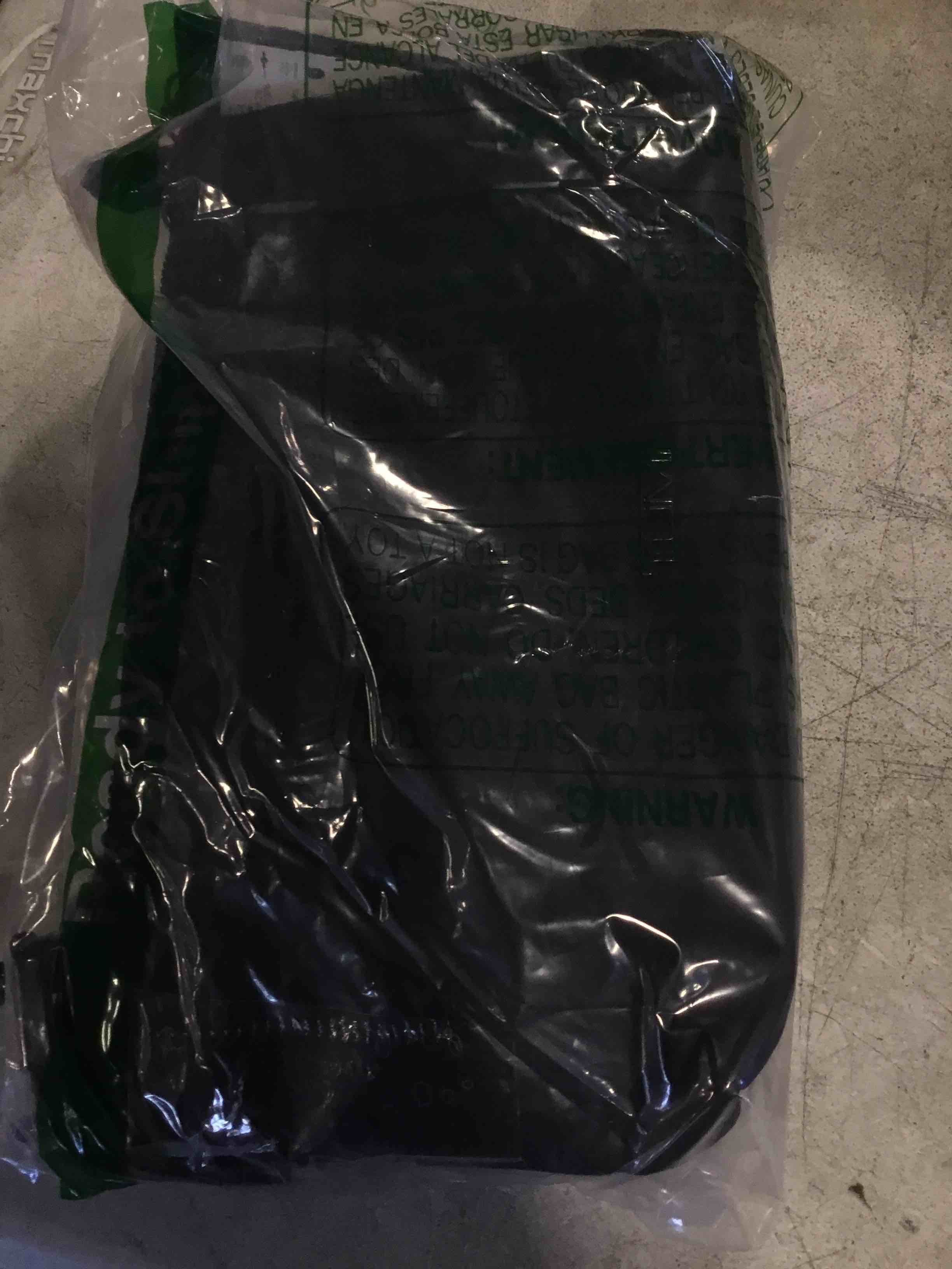 https://s3.amazonaws.com/lotting-images-prod/bidfta/PPE1554092_1734017403193.jpeg