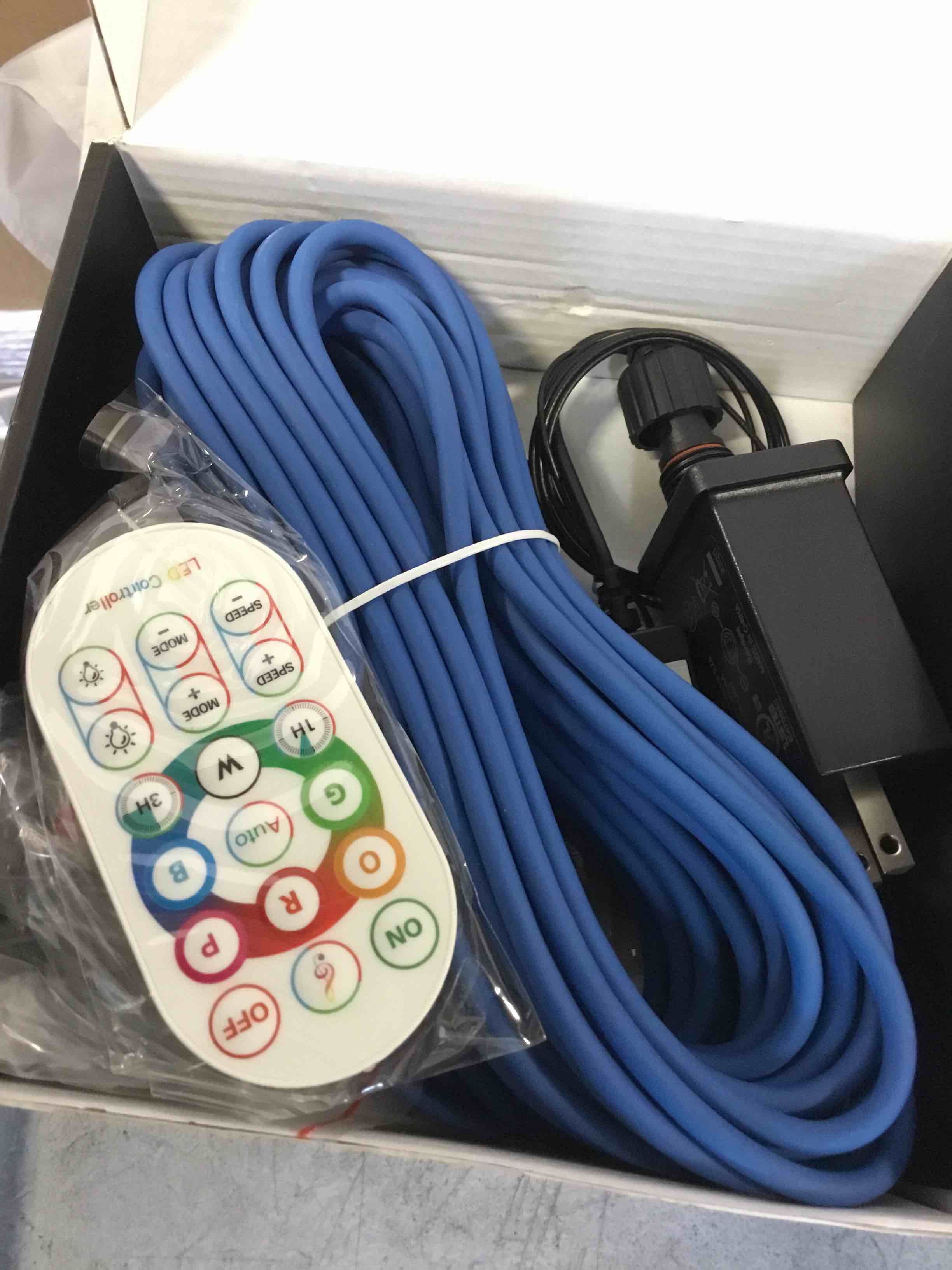 https://s3.amazonaws.com/lotting-images-prod/bidfta/PPE1554549_1734189016302.jpeg
