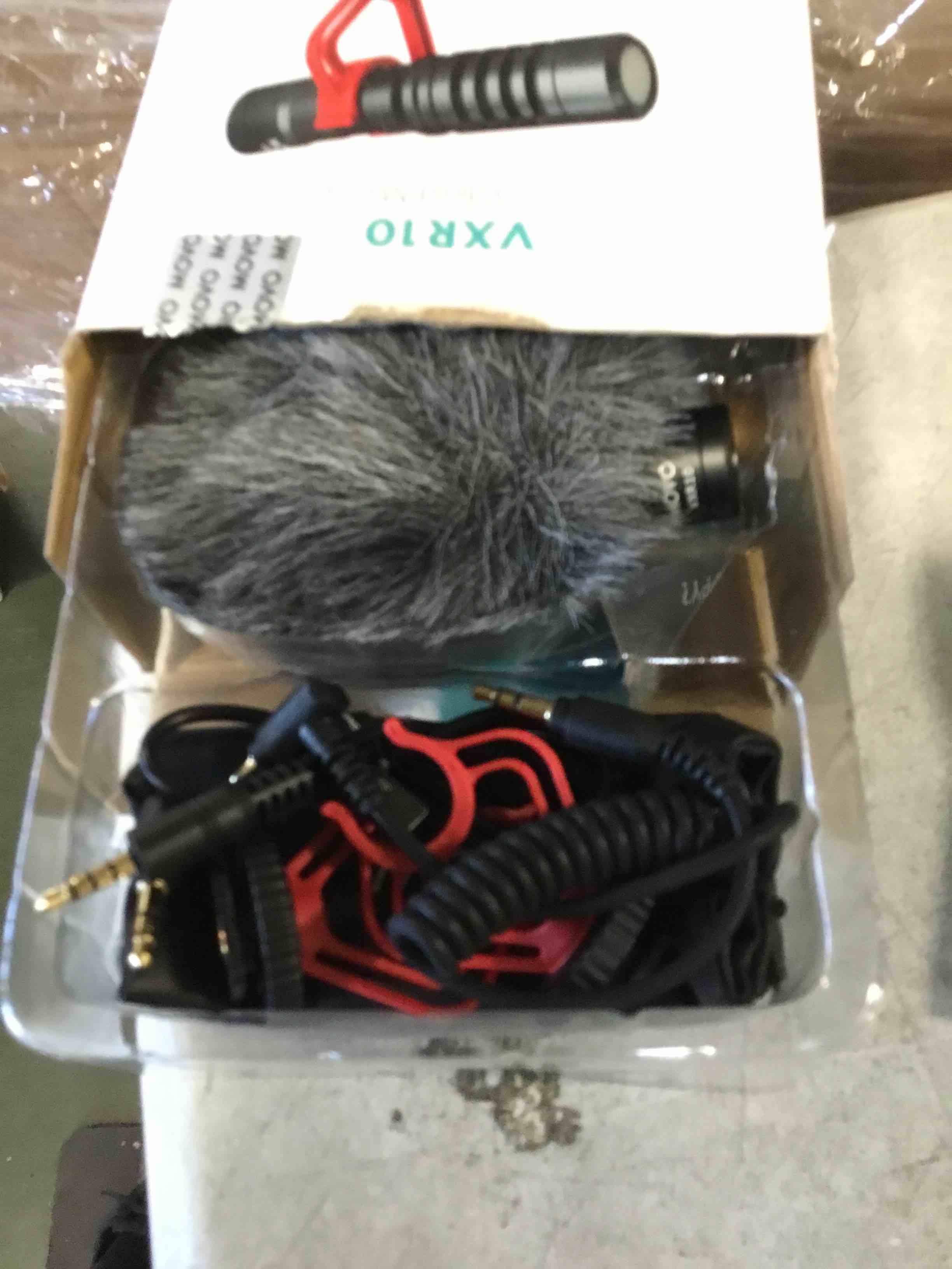 https://s3.amazonaws.com/lotting-images-prod/bidfta/PPE1554971_1734464301683.jpeg