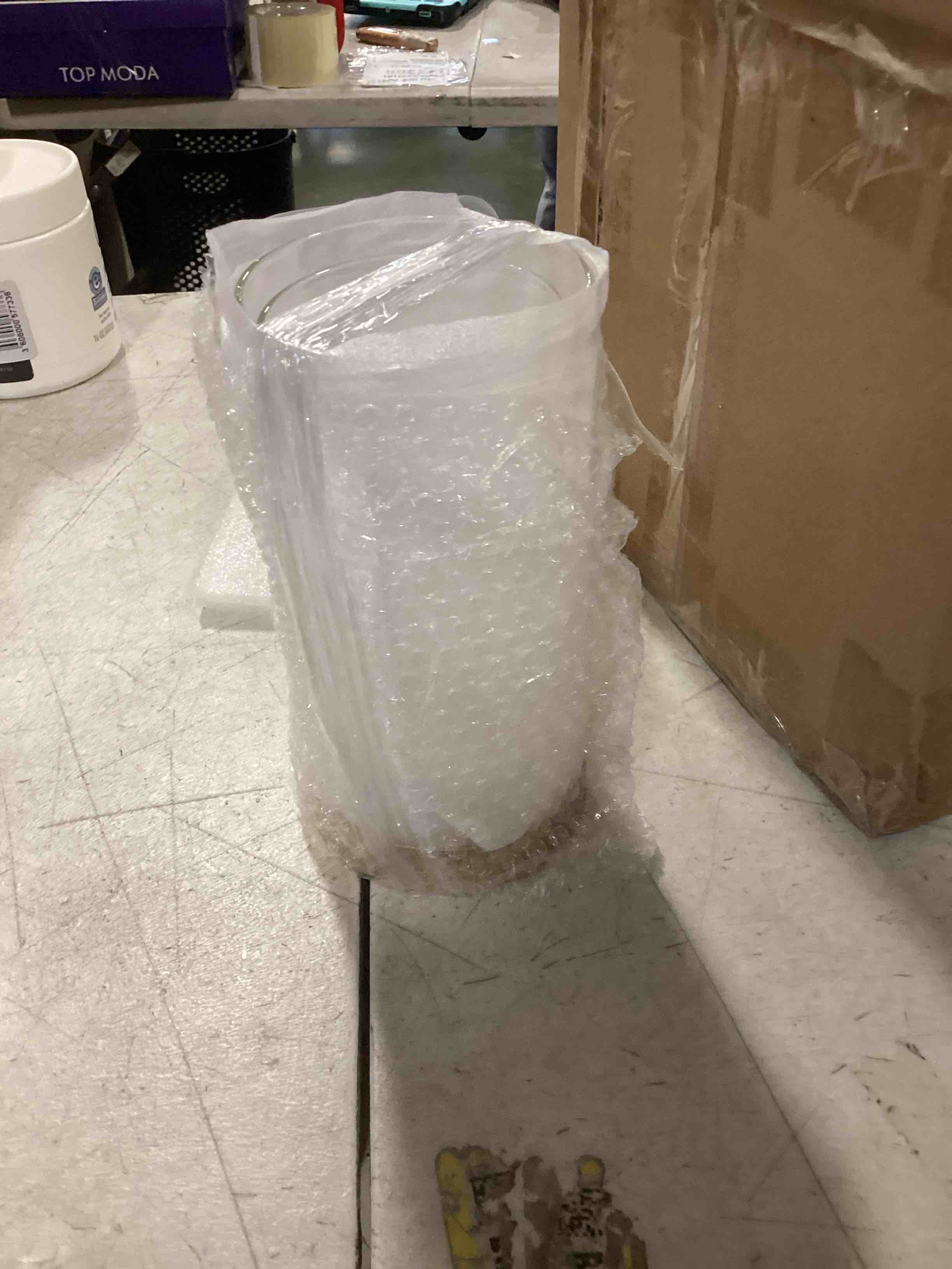 https://s3.amazonaws.com/lotting-images-prod/bidfta/PPE1555802_1733320475444.jpeg