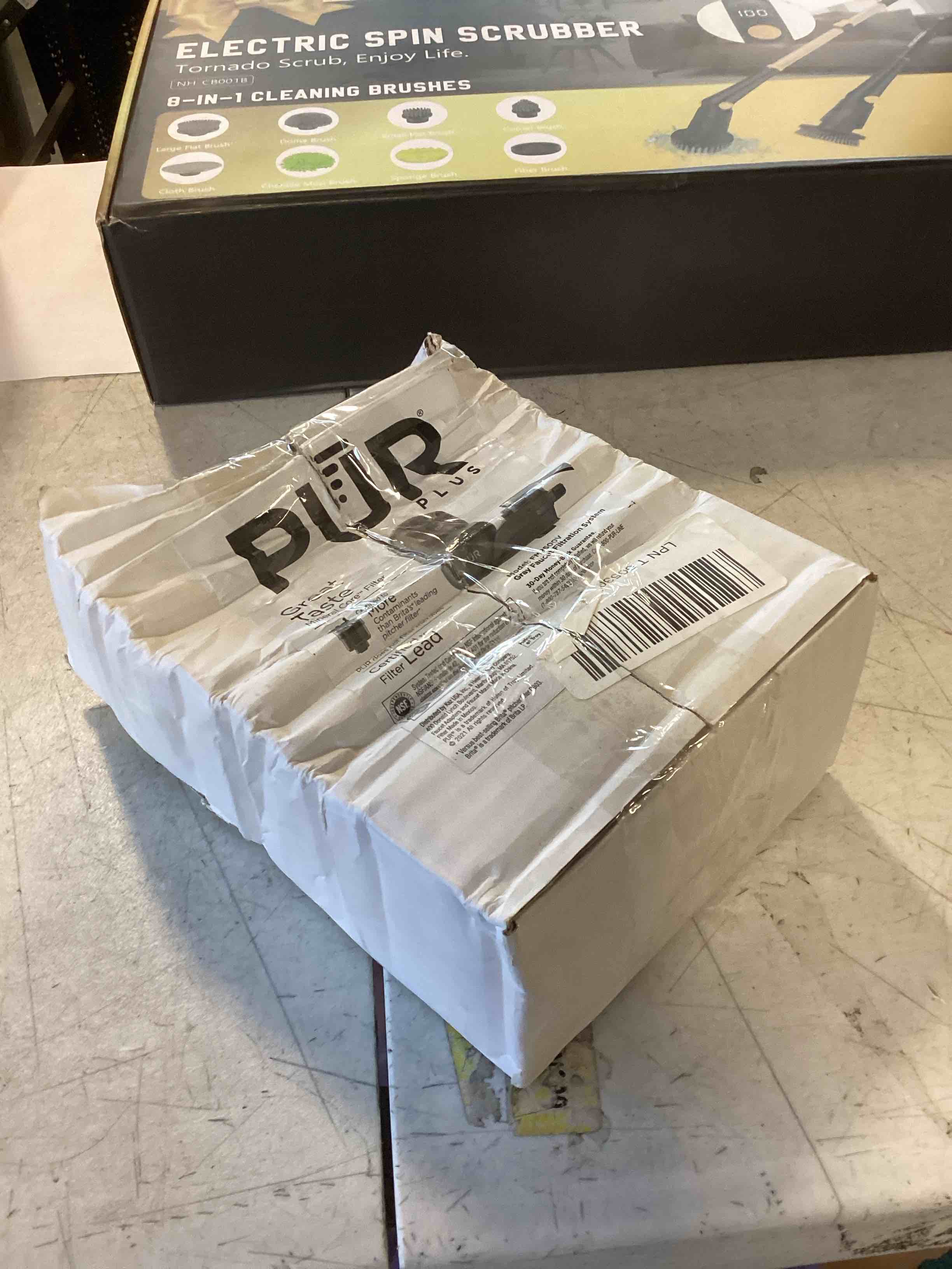 https://s3.amazonaws.com/lotting-images-prod/bidfta/PPE1556244_1733431956374.jpeg