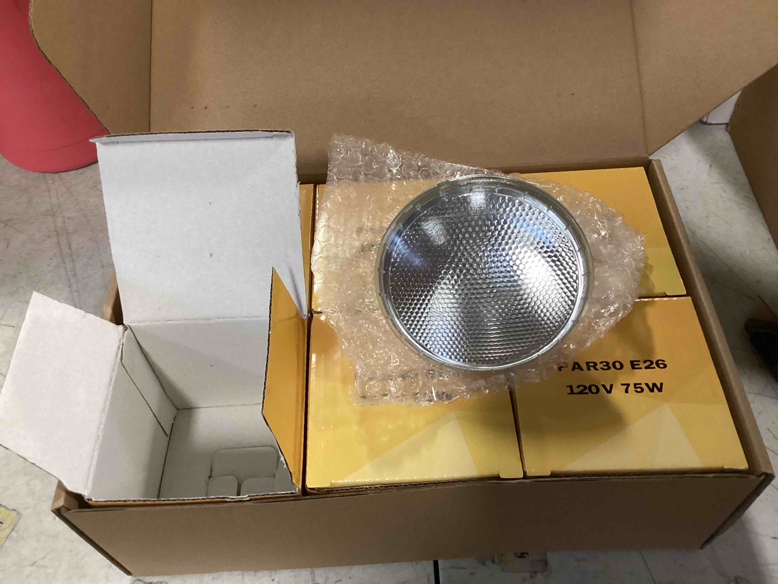 https://s3.amazonaws.com/lotting-images-prod/bidfta/PPE1556531_1733753714548.jpeg