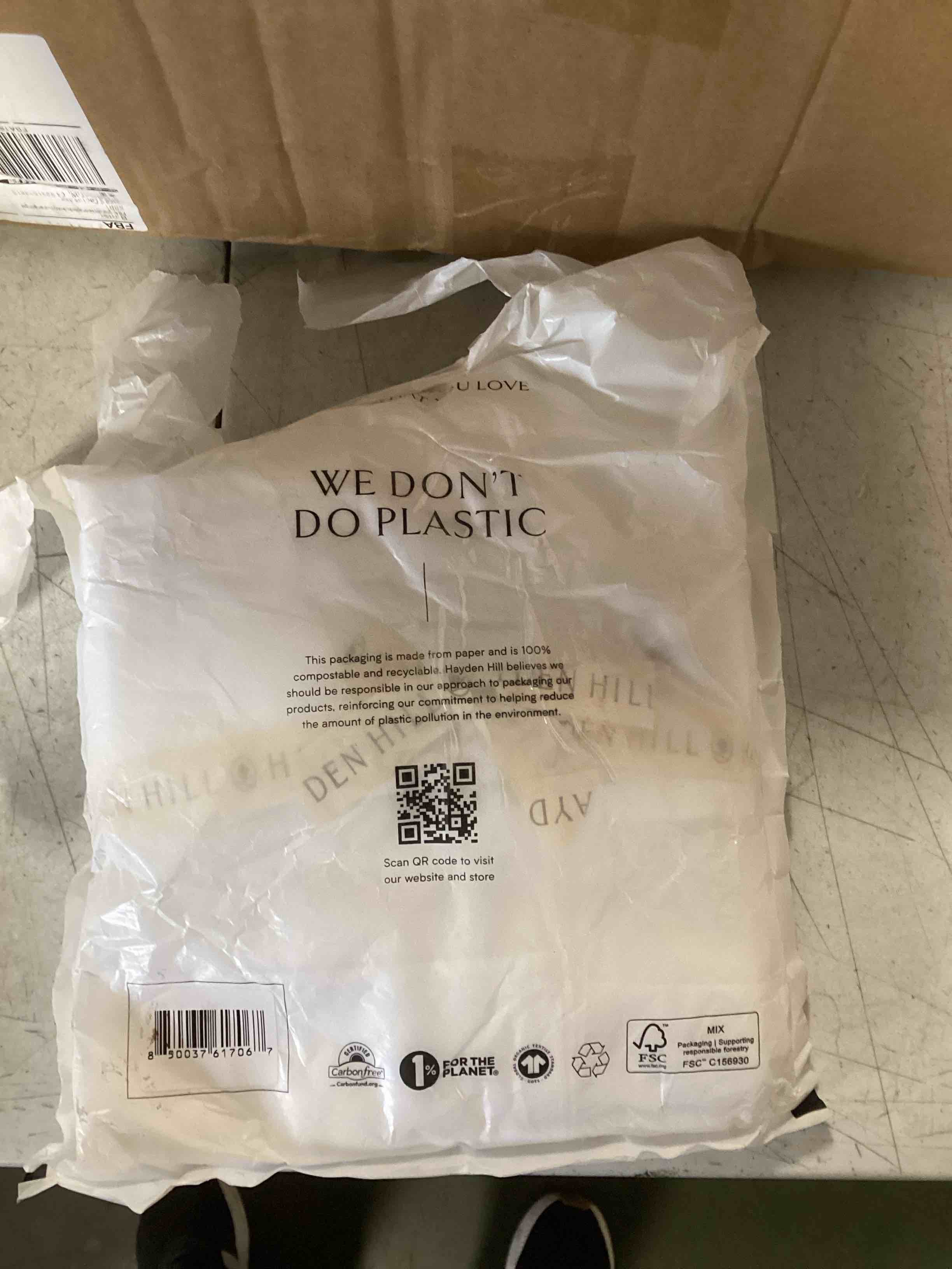 https://s3.amazonaws.com/lotting-images-prod/bidfta/PPE1556563_1733759932880.jpeg