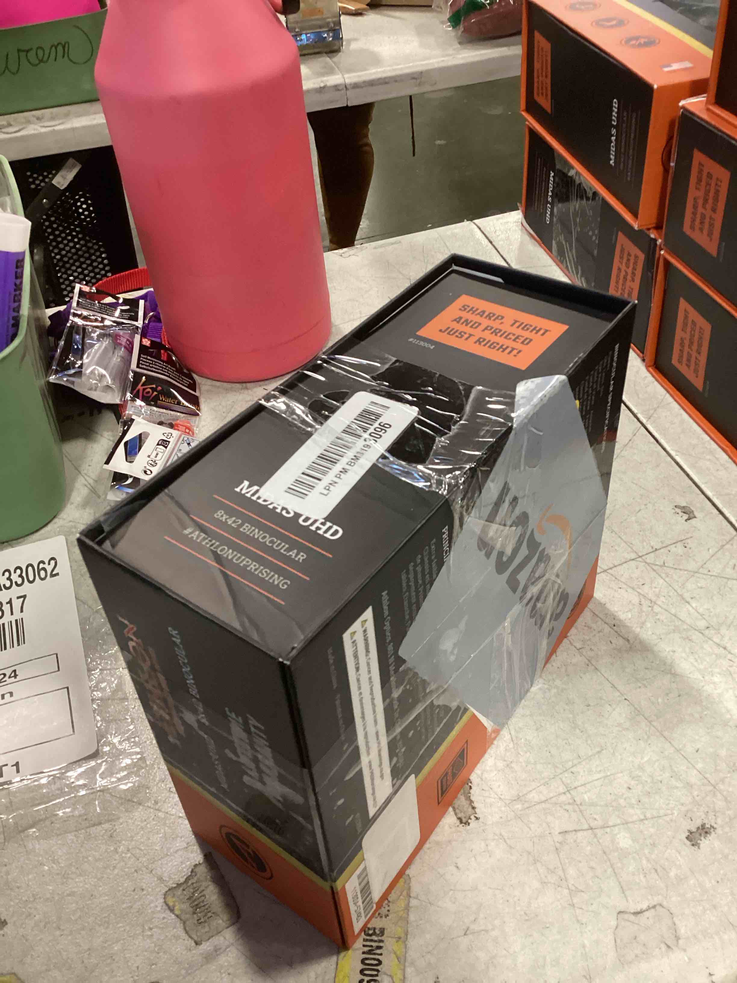 https://s3.amazonaws.com/lotting-images-prod/bidfta/PPE1557027_1733924477613.jpeg