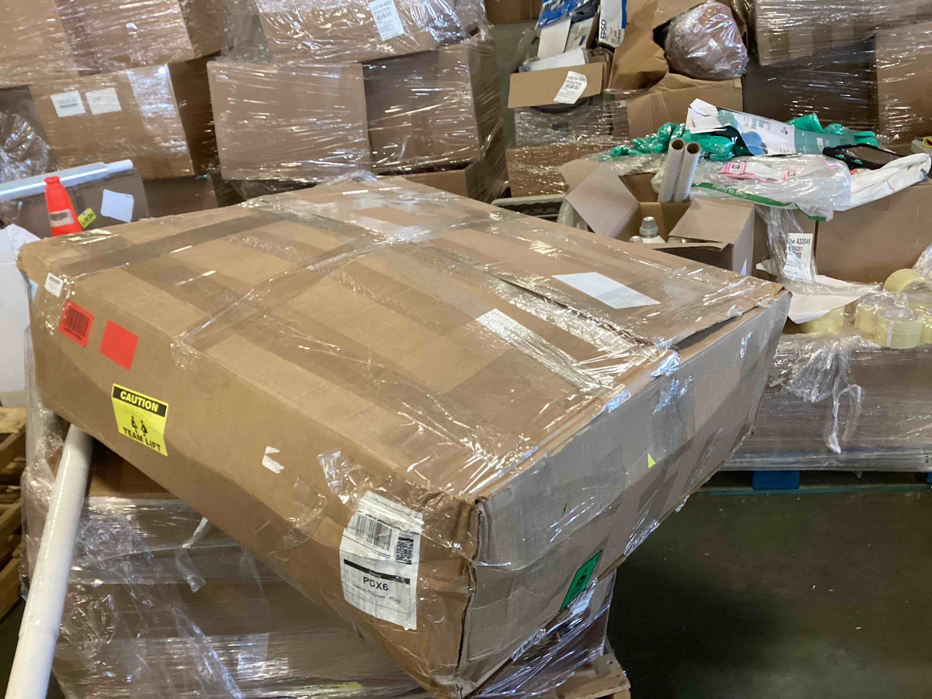 https://s3.amazonaws.com/lotting-images-prod/bidfta/PPE1557804_1734466429571.jpeg