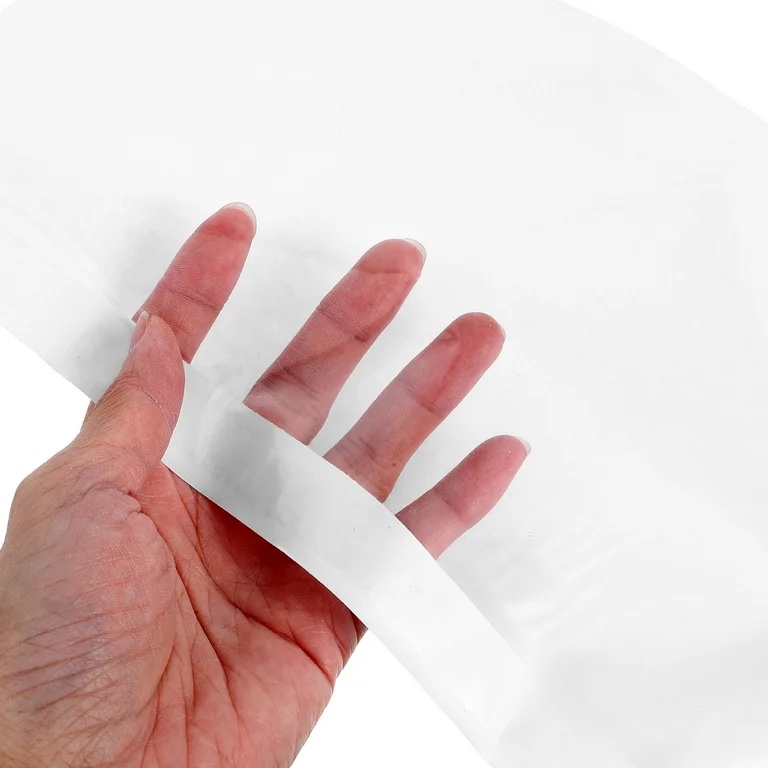 100 Pack 7"x10" Shipping Label Sleeves - Packing Slip Envelope Pouches with Self-Adhesive Peel & Seal - Clear Unprinted Plastic & Waterproof Mailing List Holder Ideal for Invoice, Documents & Labels