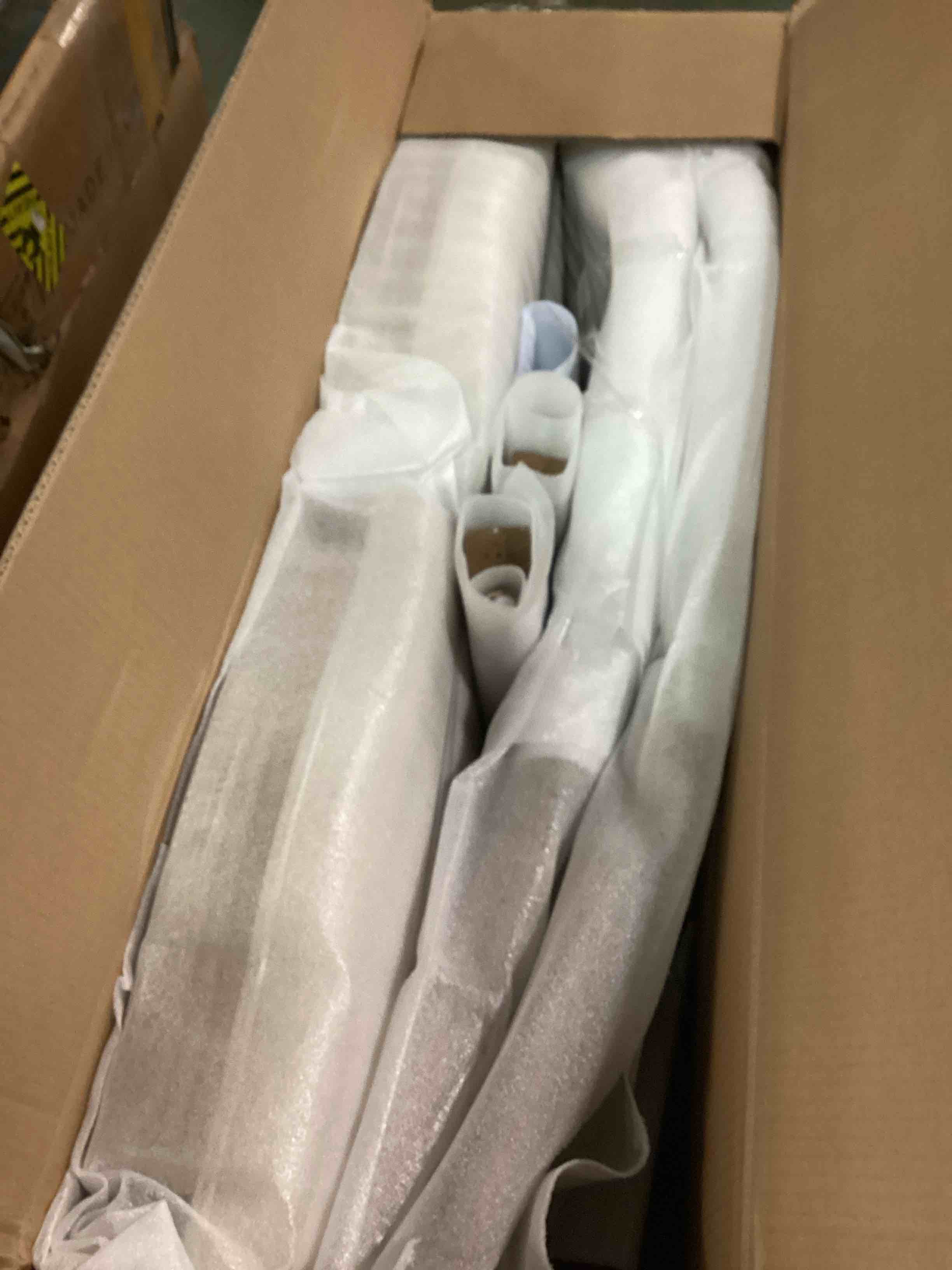 https://s3.amazonaws.com/lotting-images-prod/bidfta/PPE1561015_1733276407327.jpeg