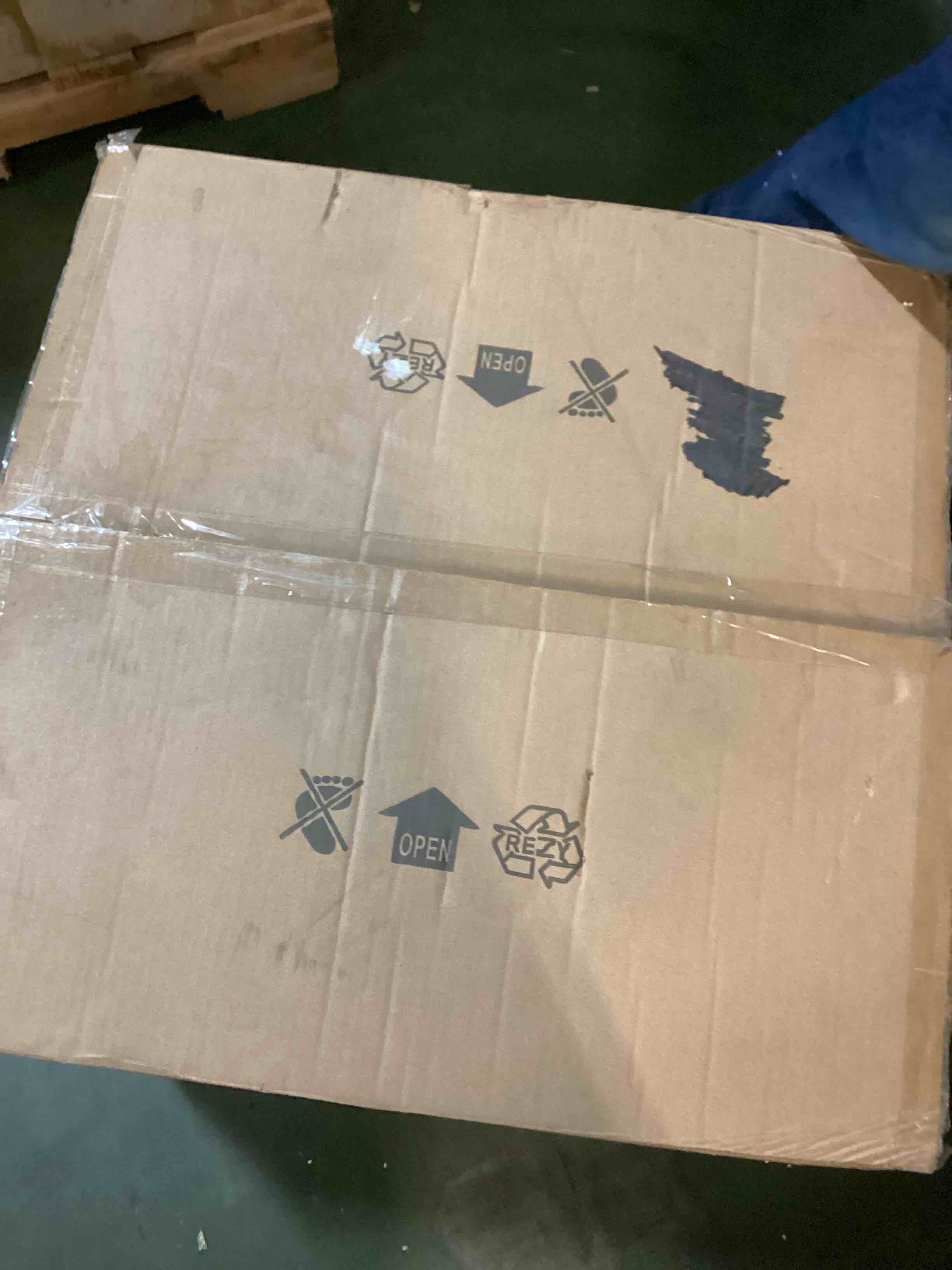 https://s3.amazonaws.com/lotting-images-prod/bidfta/PPE1561976_1734059313064.jpeg