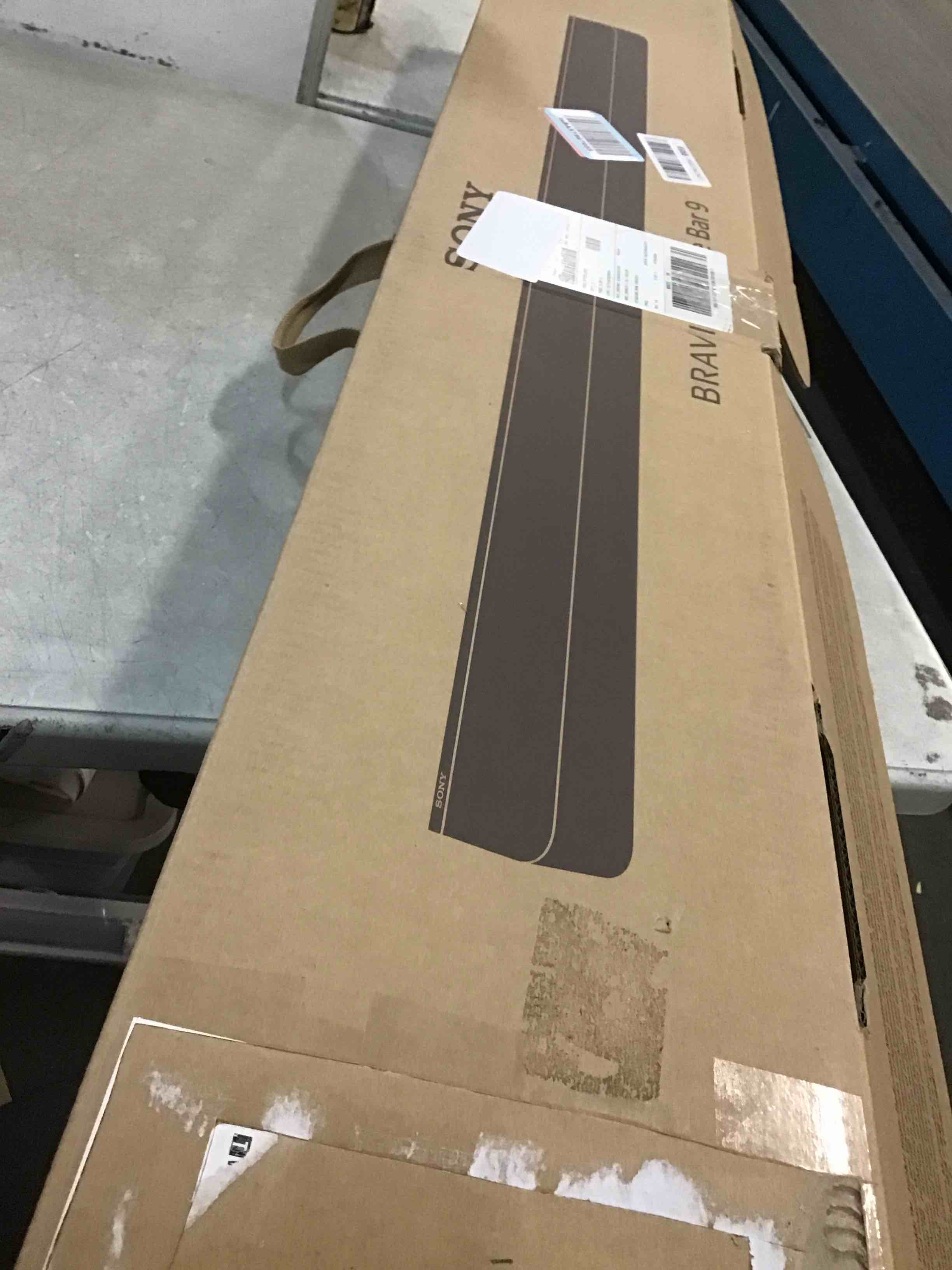 https://s3.amazonaws.com/lotting-images-prod/bidfta/PPE1562824_1734493861837.jpeg