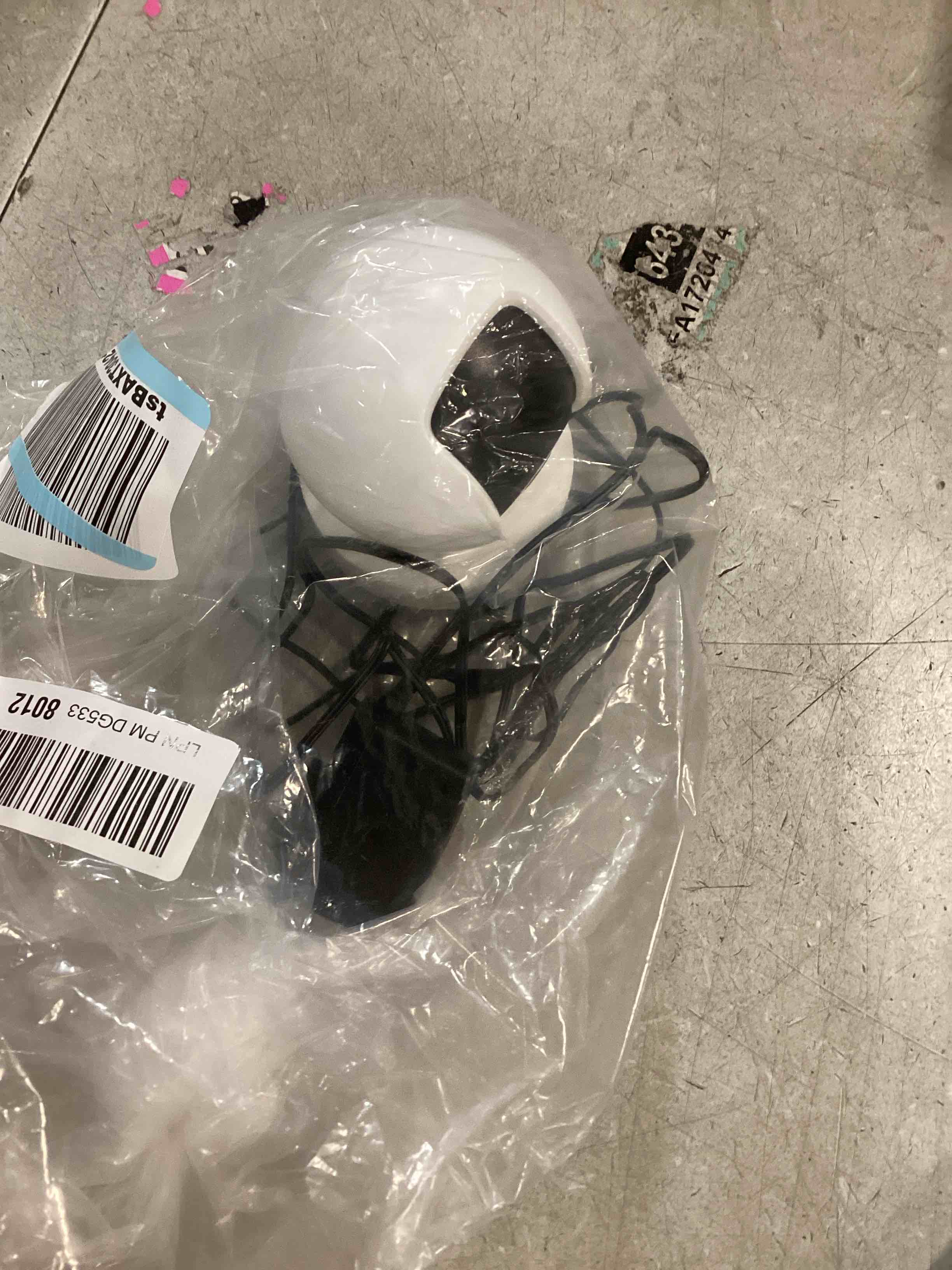 https://s3.amazonaws.com/lotting-images-prod/bidfta/PPE1563312_1735609663159.jpeg
