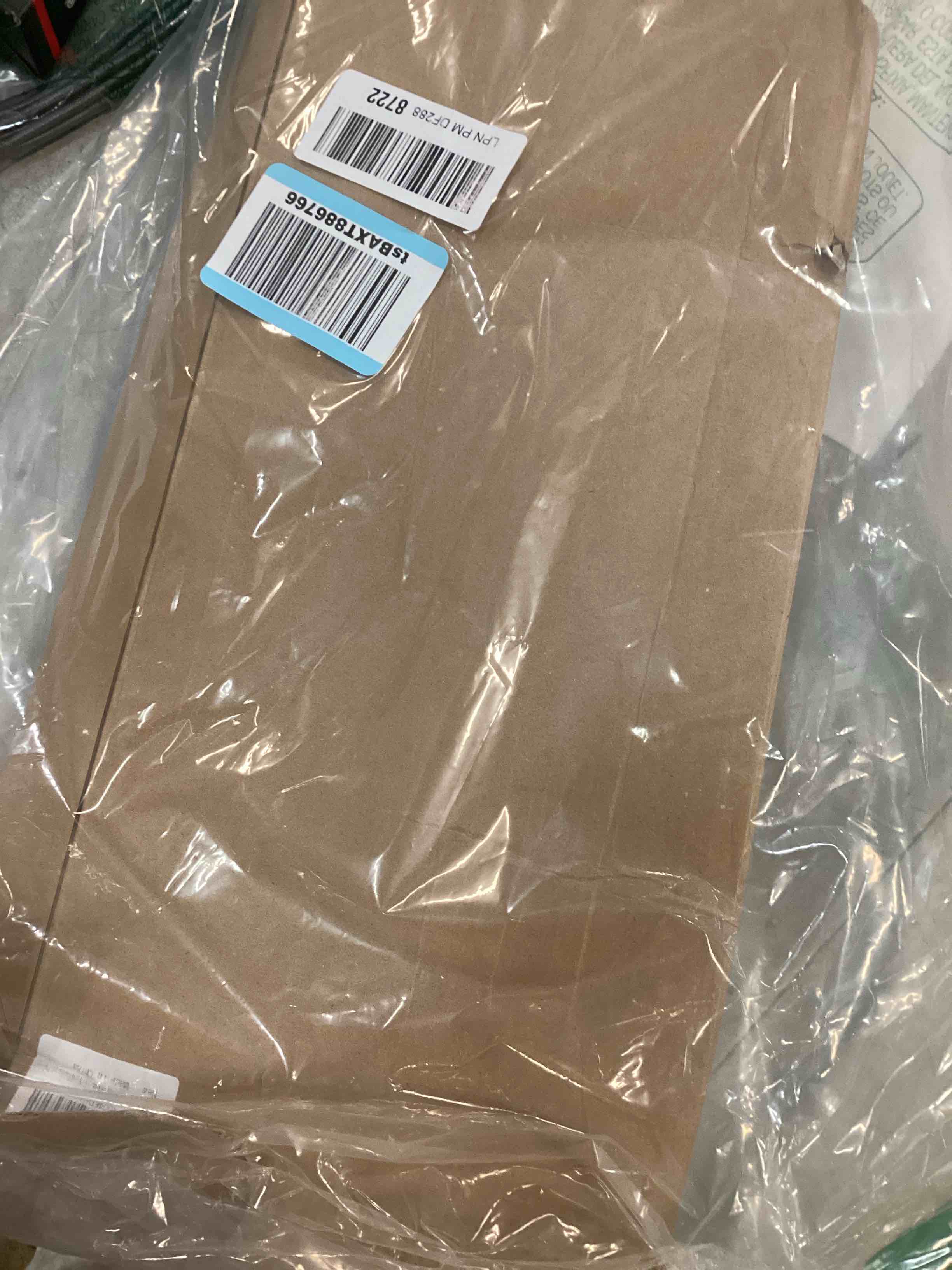 https://s3.amazonaws.com/lotting-images-prod/bidfta/PPE1563378_1735623337617.jpeg