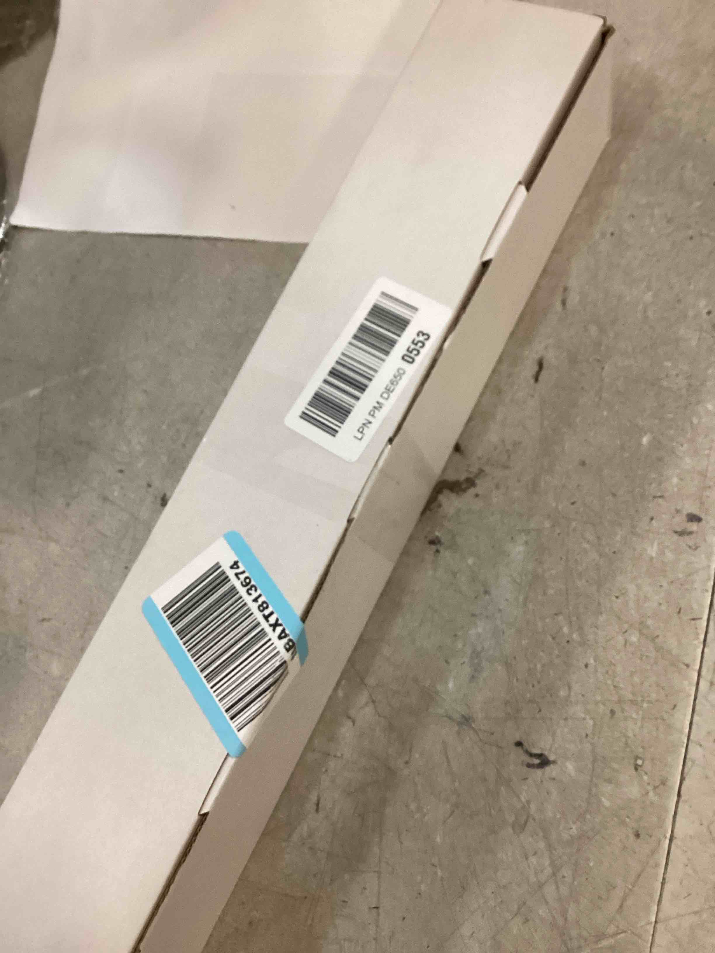 https://s3.amazonaws.com/lotting-images-prod/bidfta/PPE1563379_1735623421511.jpeg